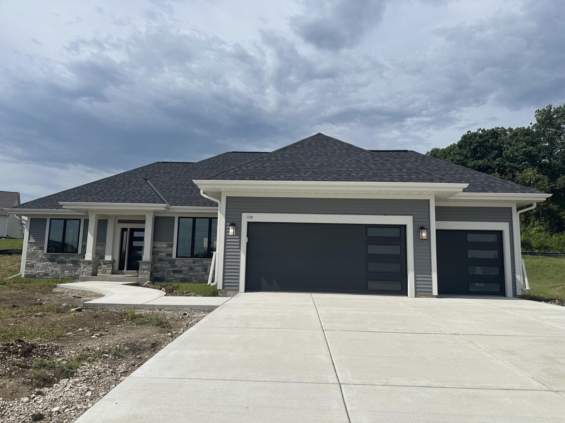 110 Retzer View Ct — photo