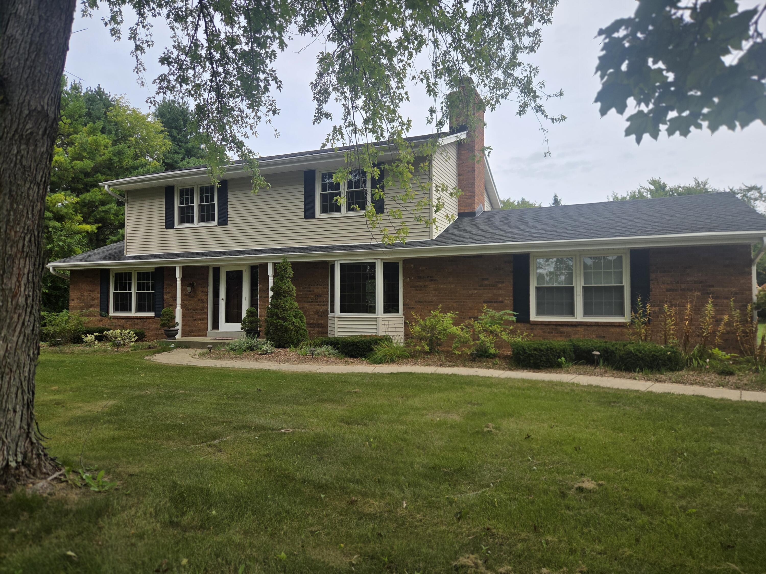 5778 Apple Blossom Ln — photo