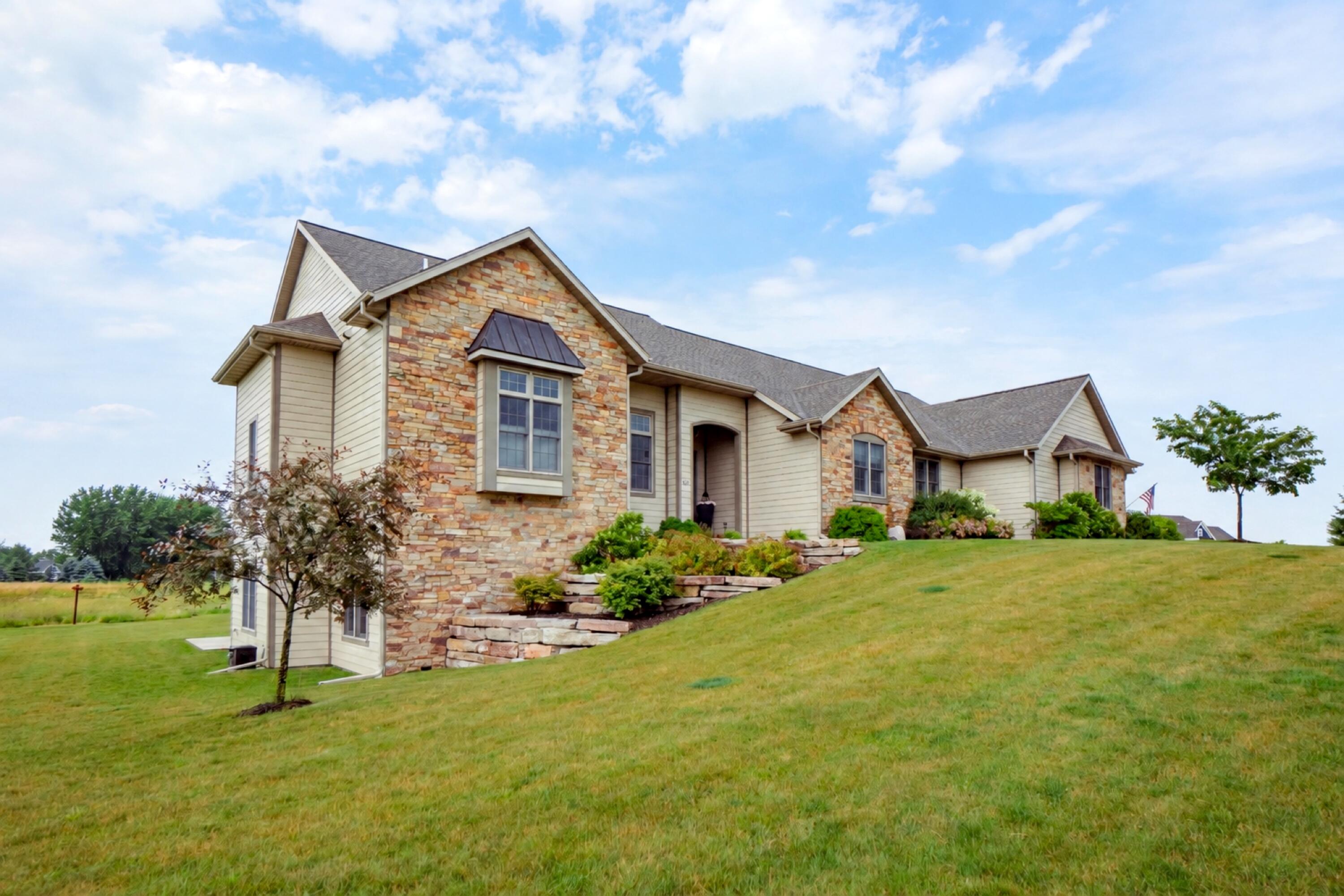 4268 S Woodcrest Ridge Dr — photo