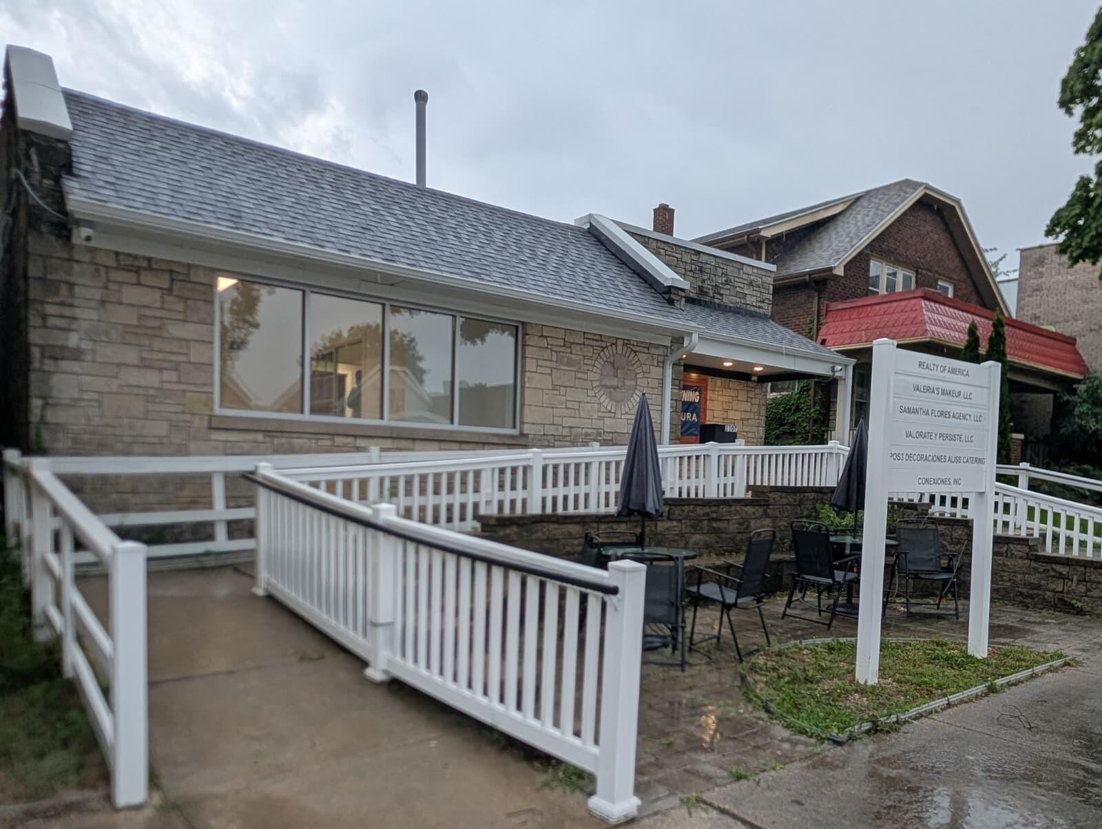 1107 W Oklahoma Ave, 7 — photo