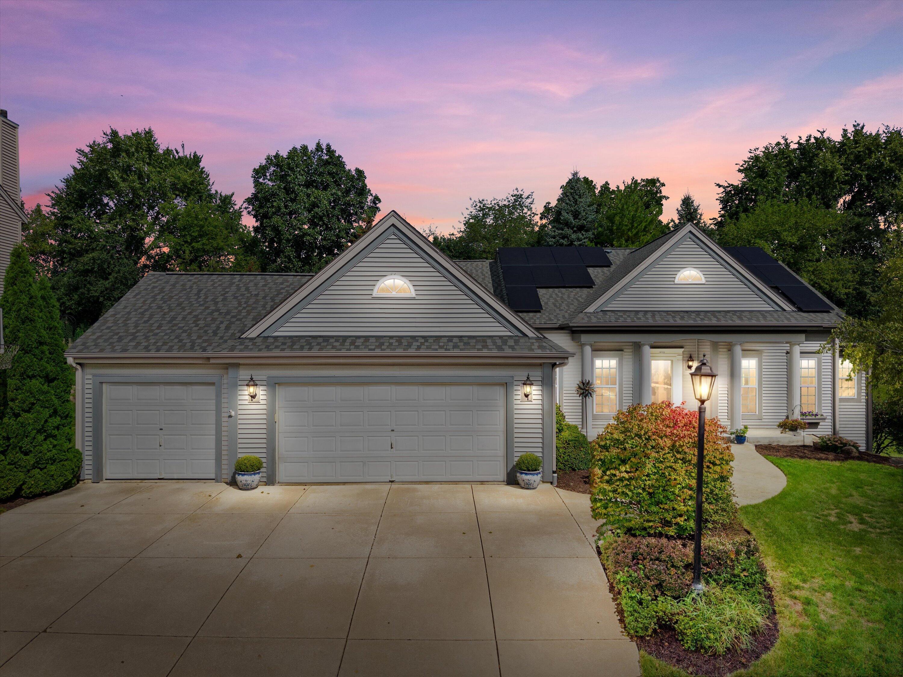 950 River Park Dr — photo