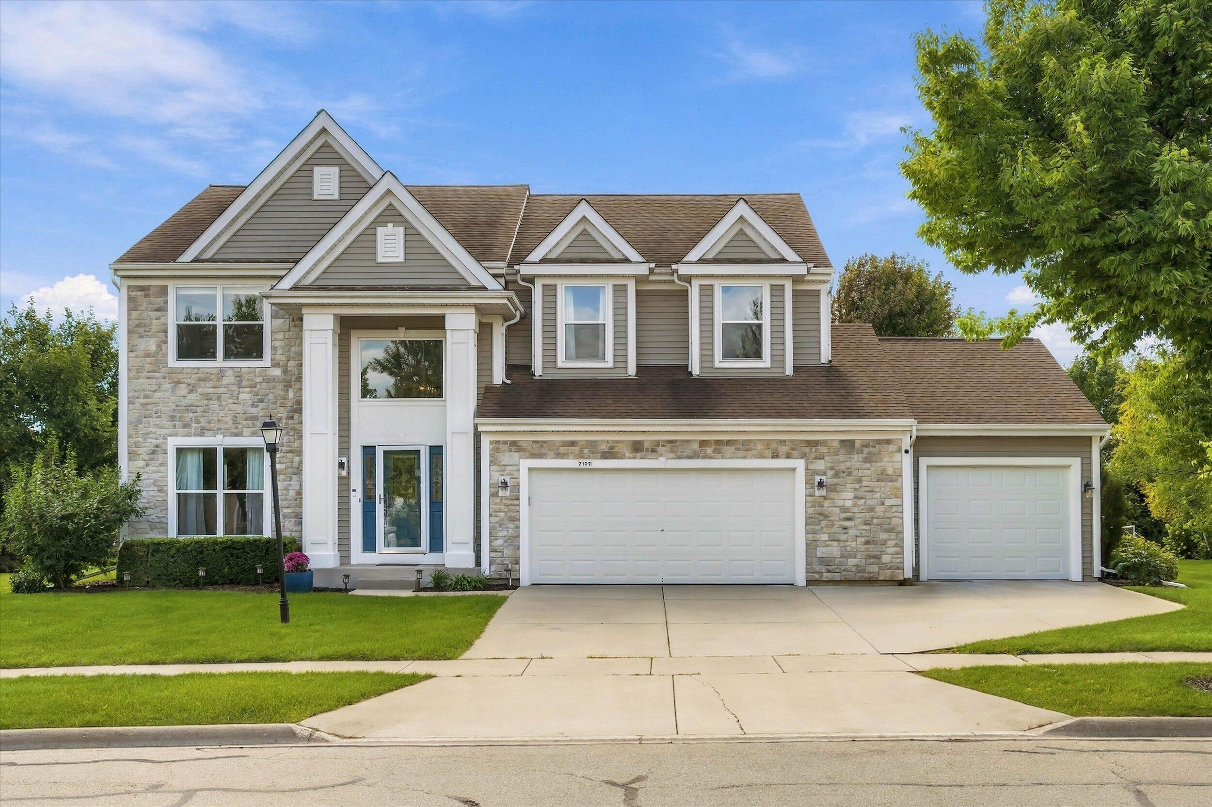 2127 Willow Pond Way — photo