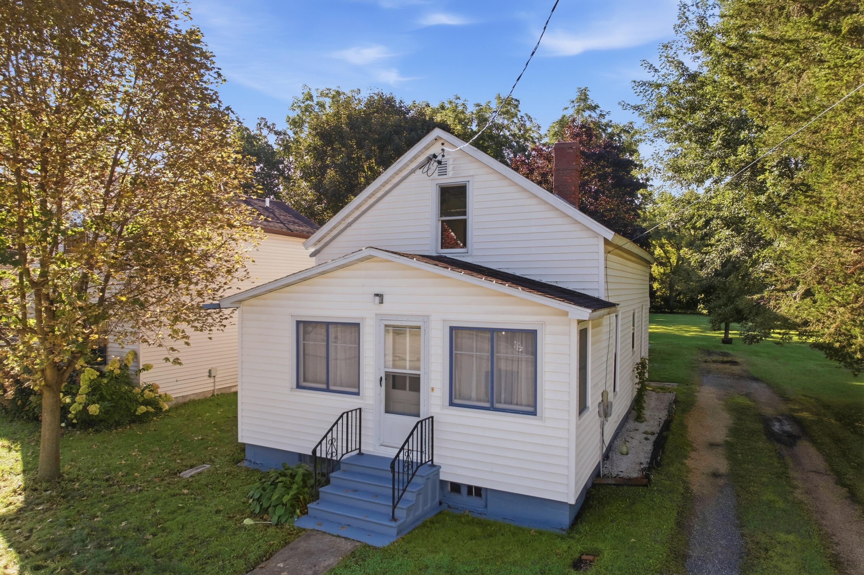 117 W Montgomery St — photo