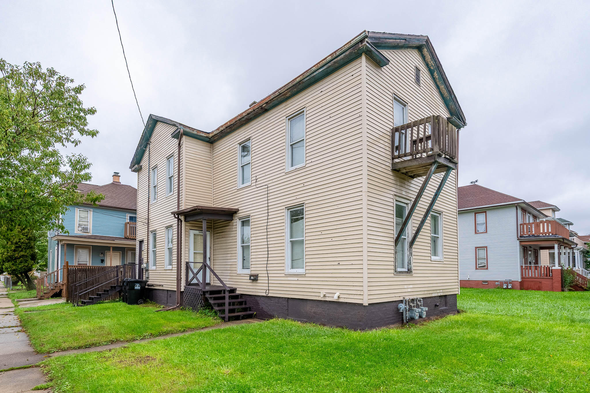 1846 Center St, Racine, WI 53403