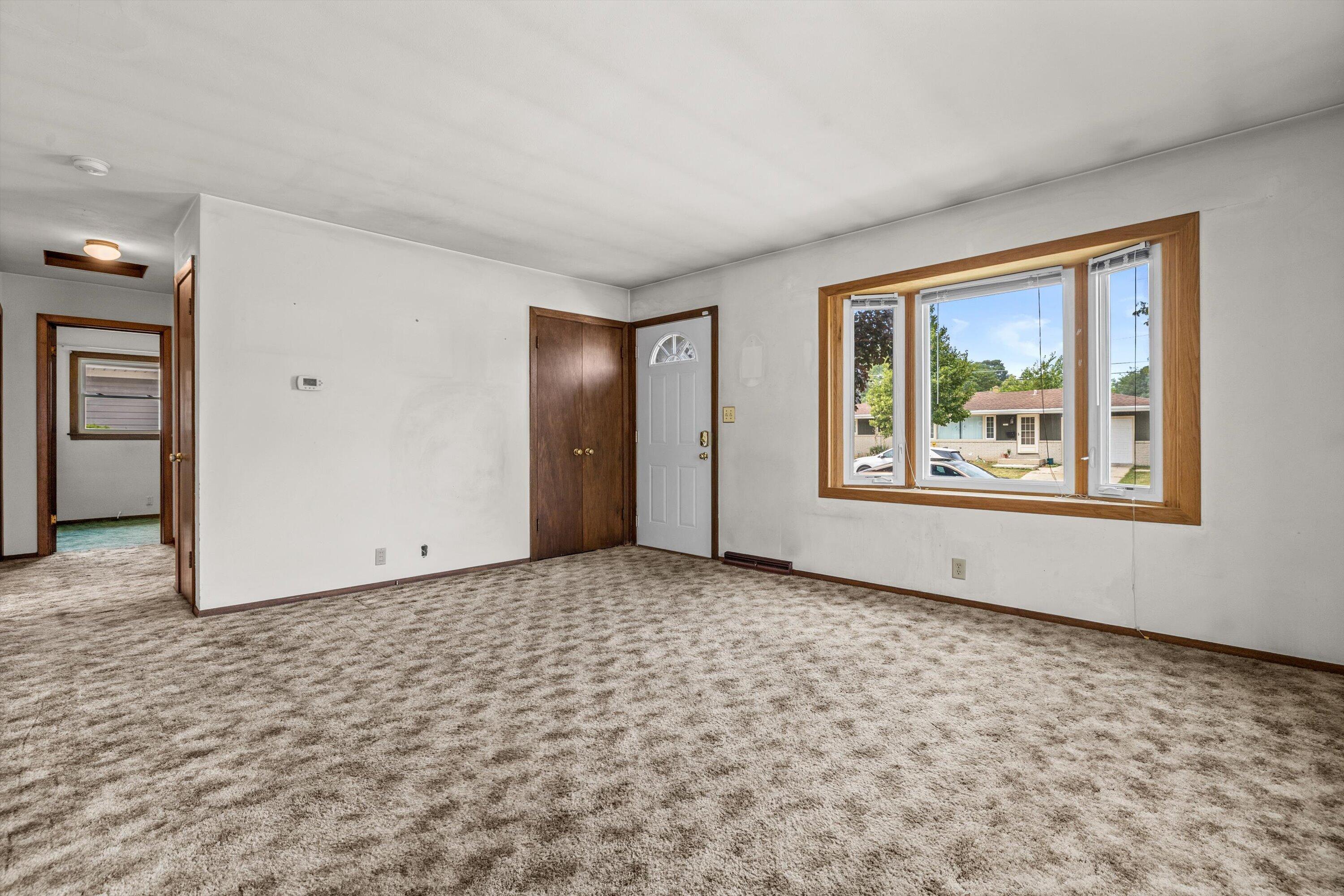 1815 Jupiter Ave, Racine, WI 53404 — photo 2