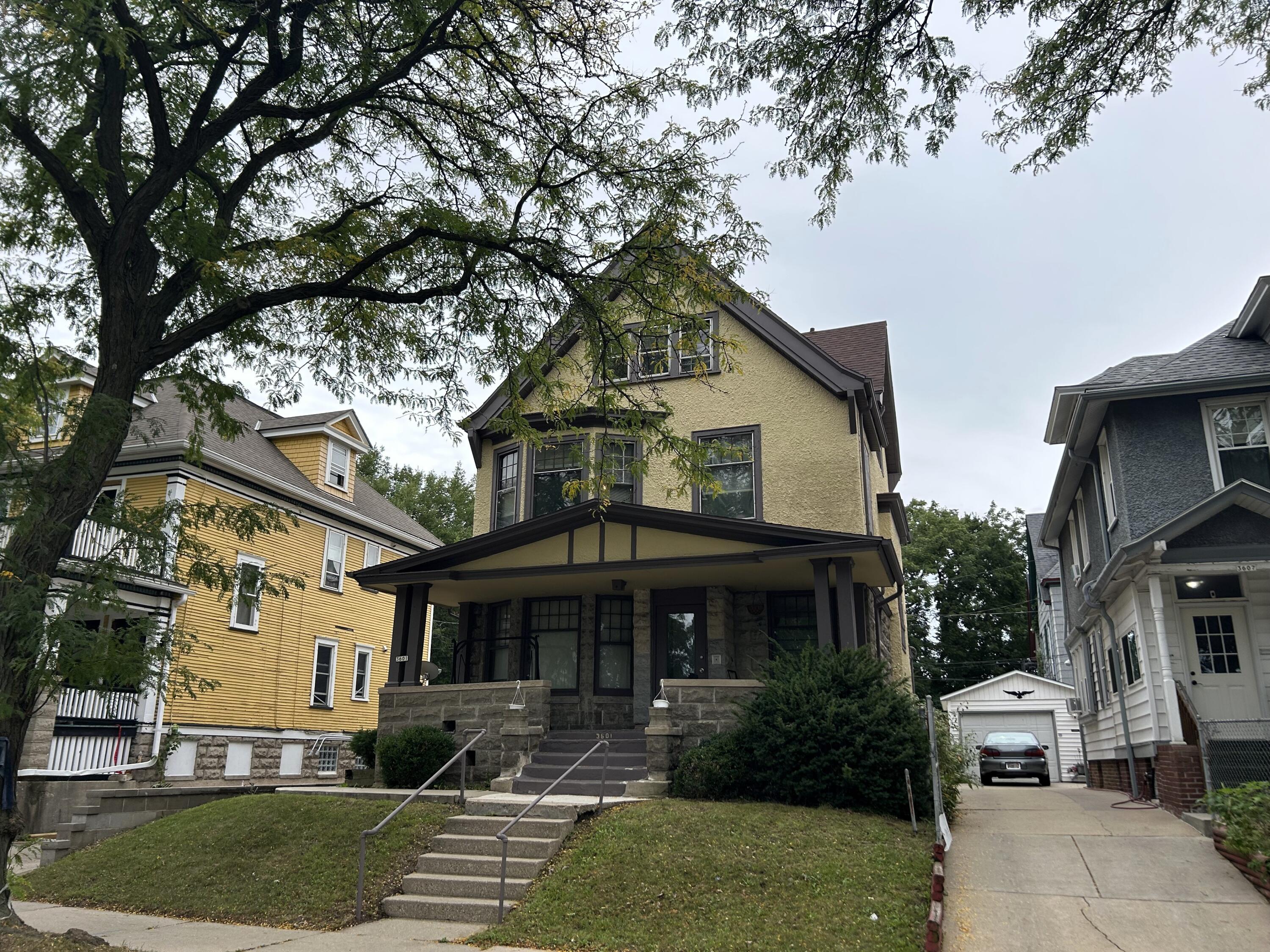 3601 W Highland Blvd, 1 — photo