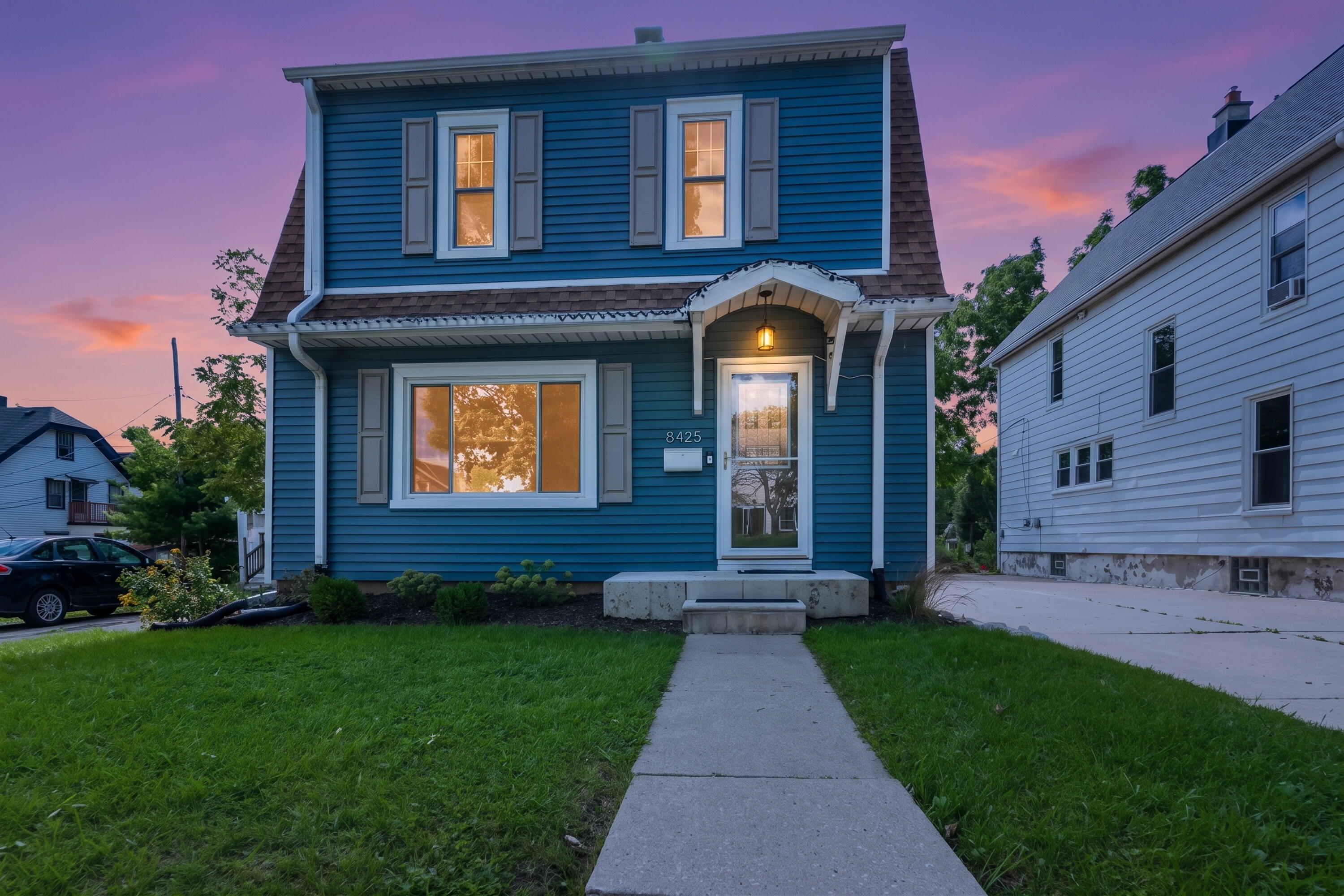 8425 W Mitchell St — photo