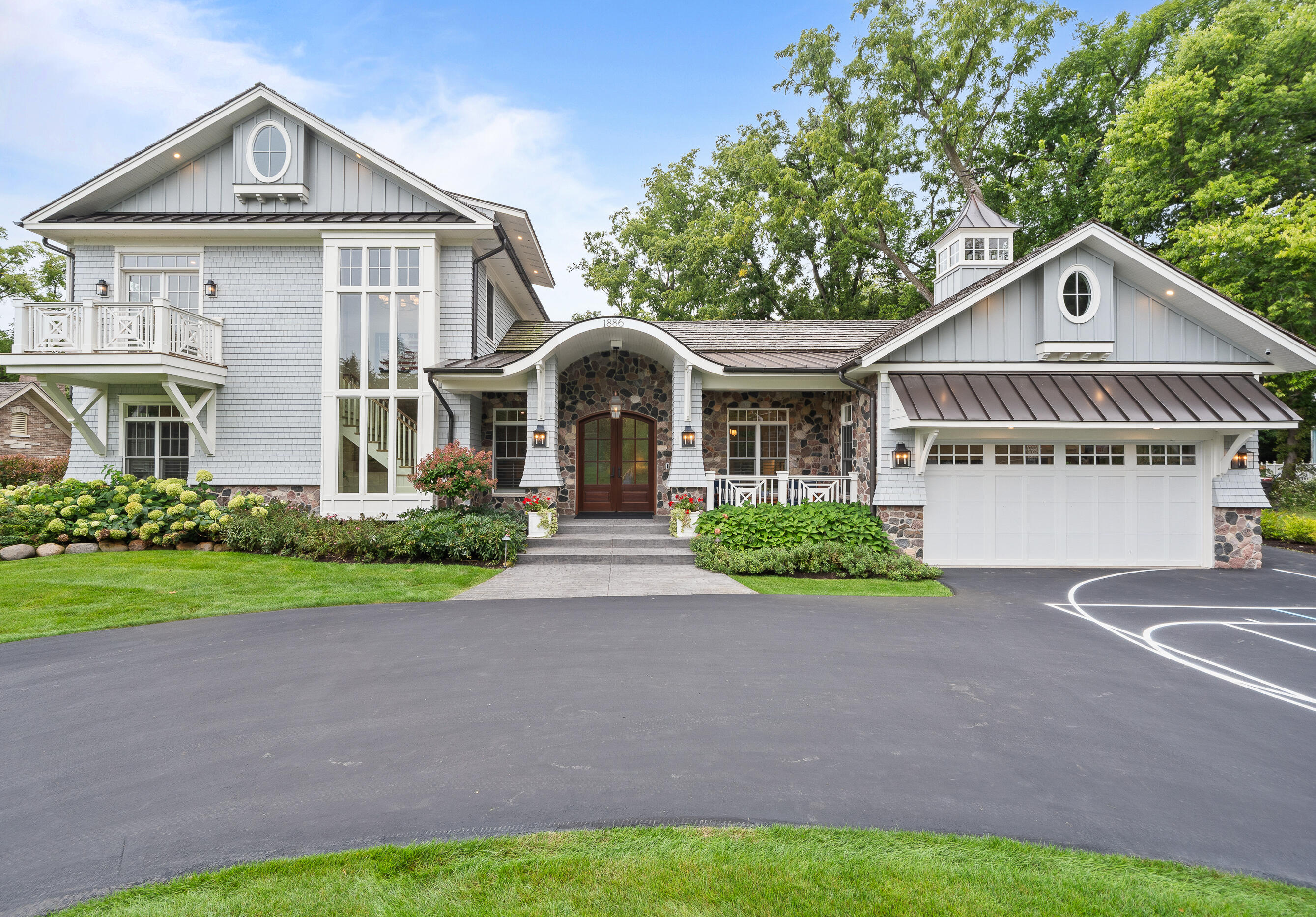 1886 Geneva Bay Dr — photo
