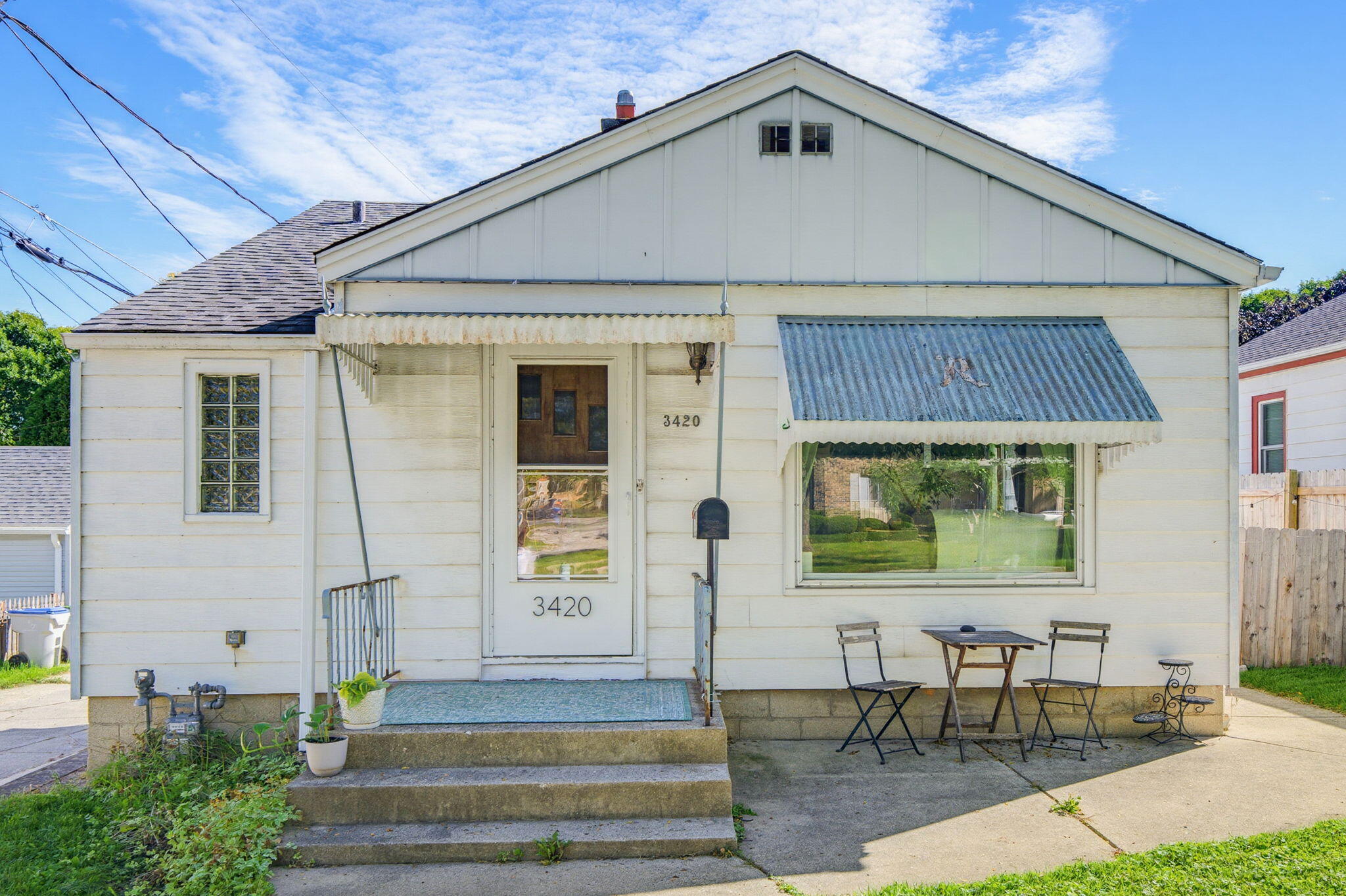 3420 S Pine Ave — photo