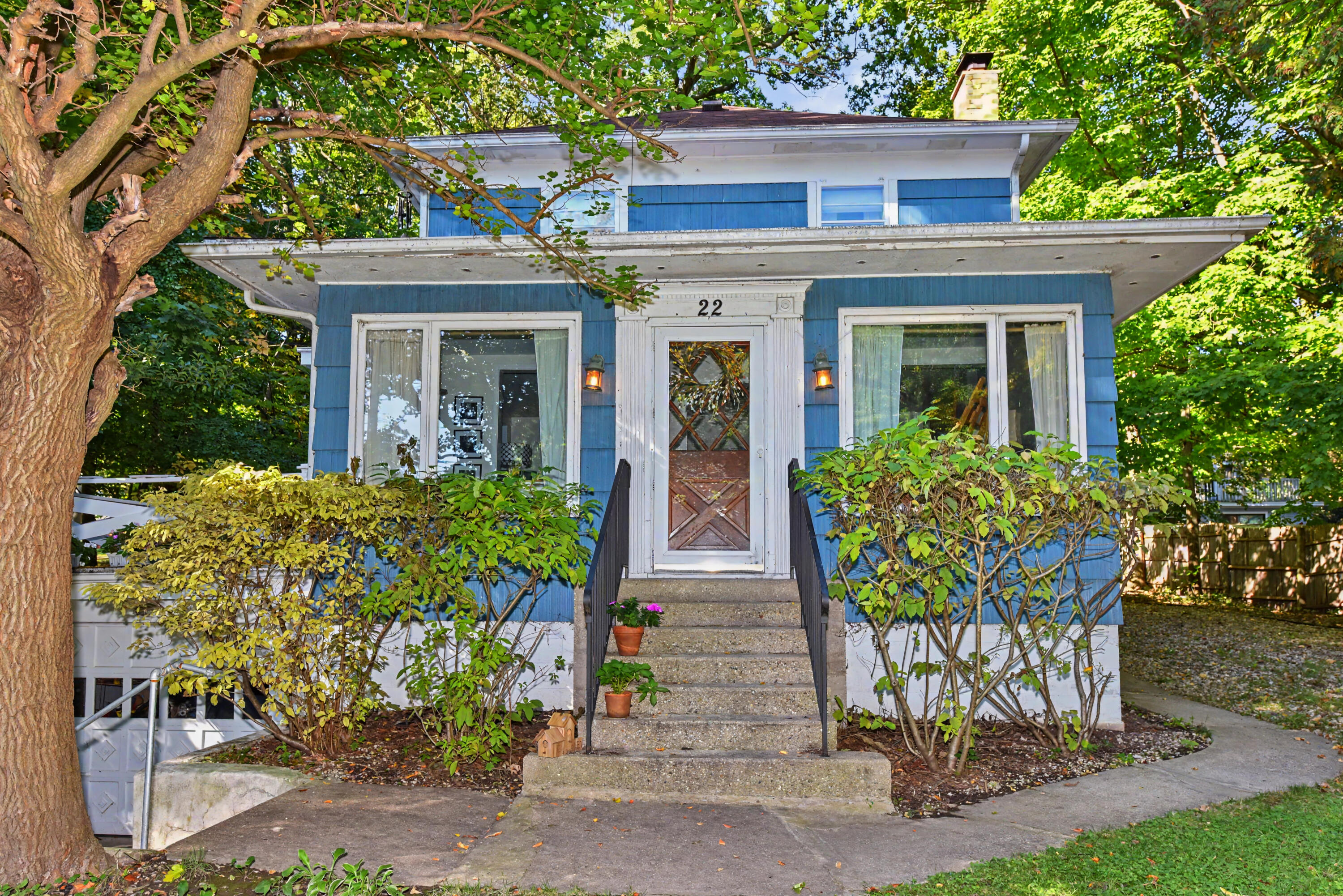 22 S Walworth Ave — photo