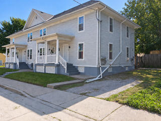 1001 Prospect St, Racine, WI 53404 — photo 2