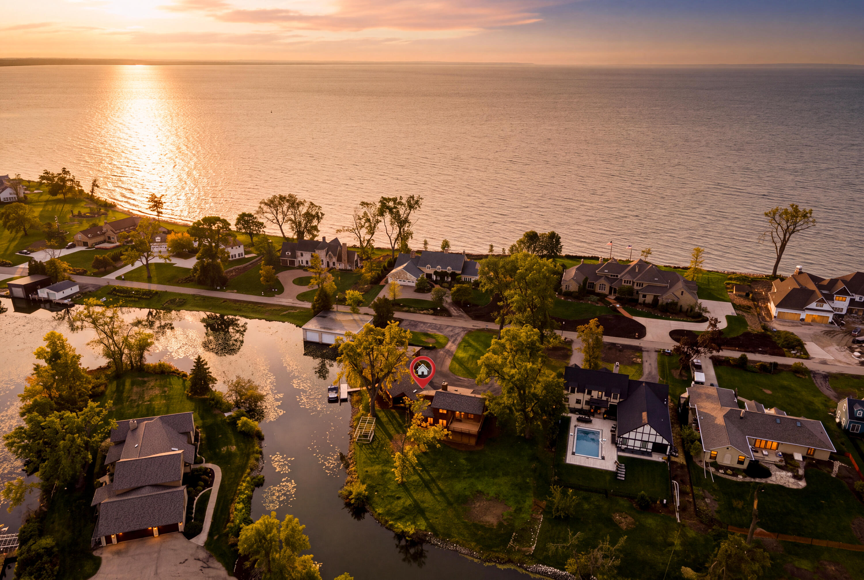 340 Lake Rd, Menasha, WI 54952 — photo 3