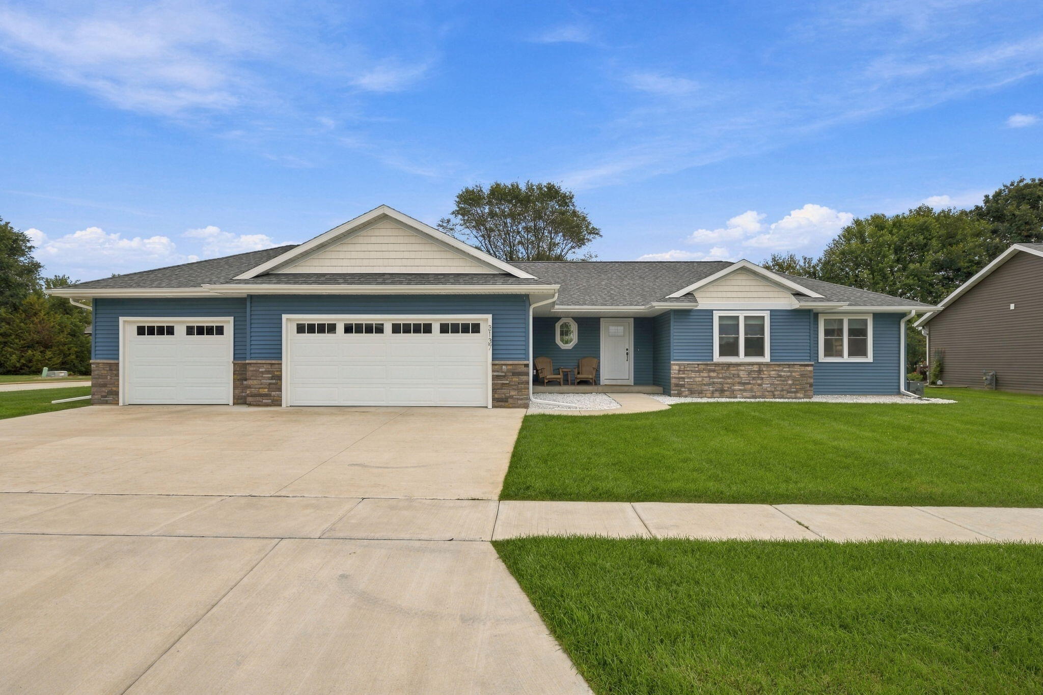 3137 Horton St — photo