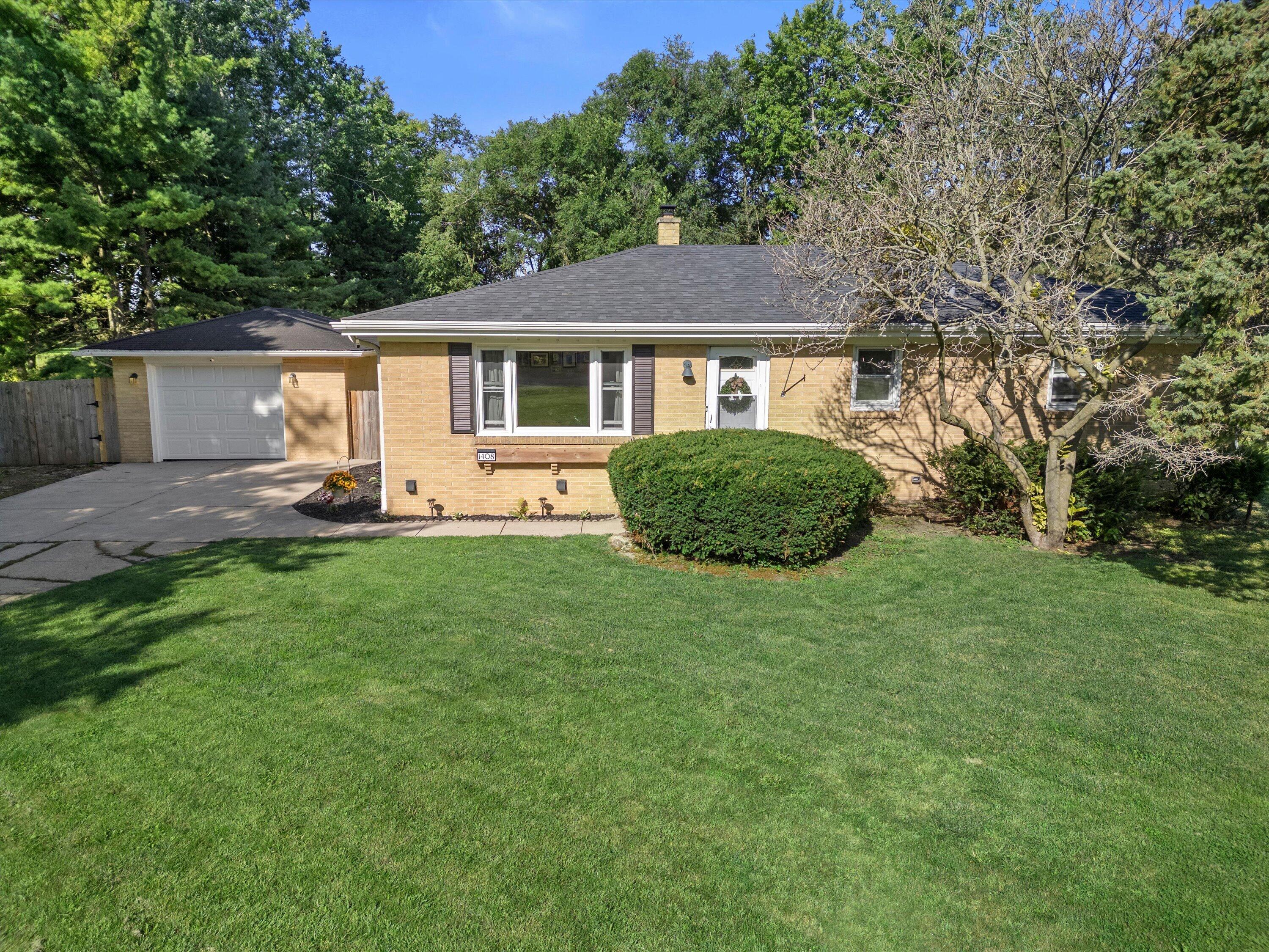1408 Meadowlane Ave — photo