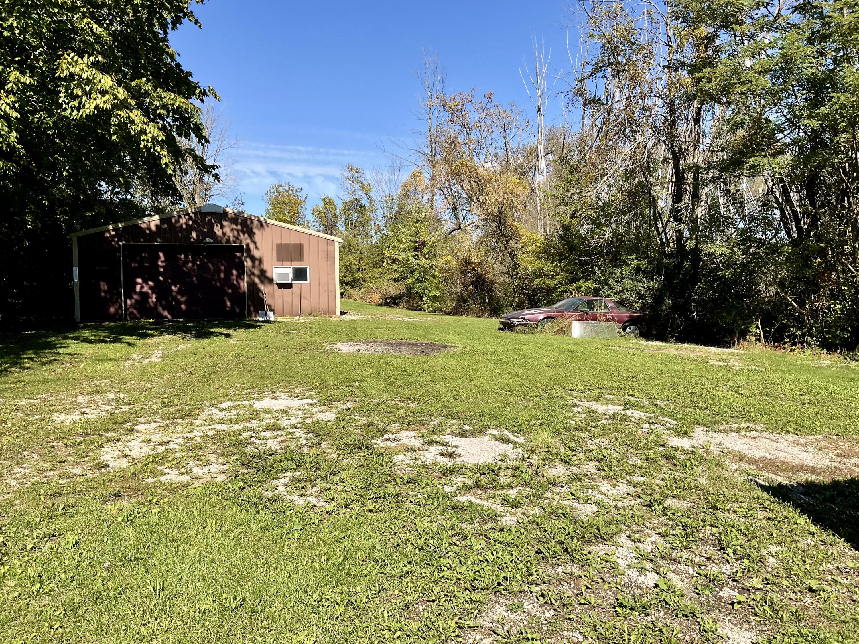 W2234 Norene Rd, Howards Grove, WI 53083 — photo 3