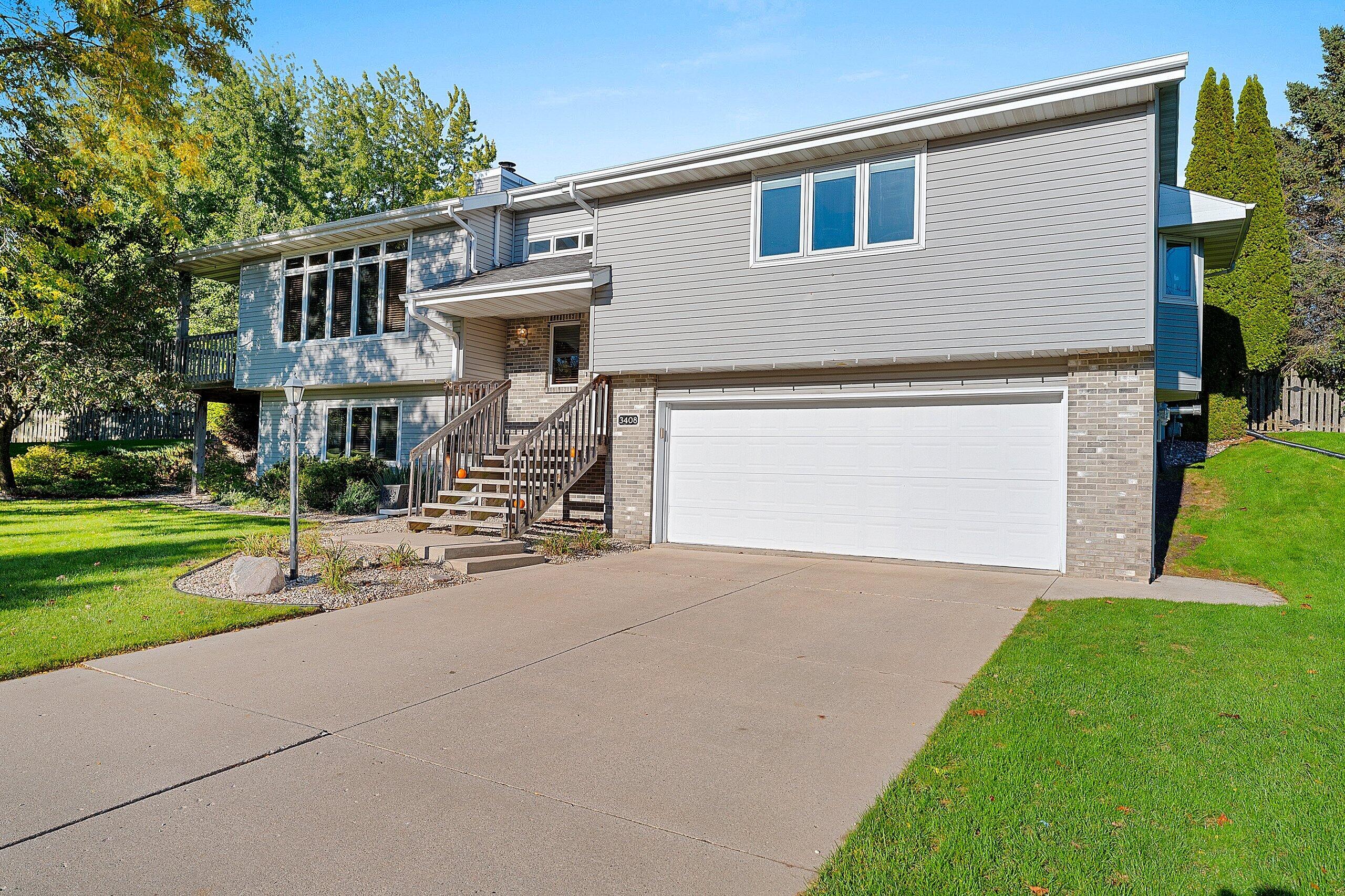 3408 Pierce Ct, Two Rivers, WI 54241 — photo 3