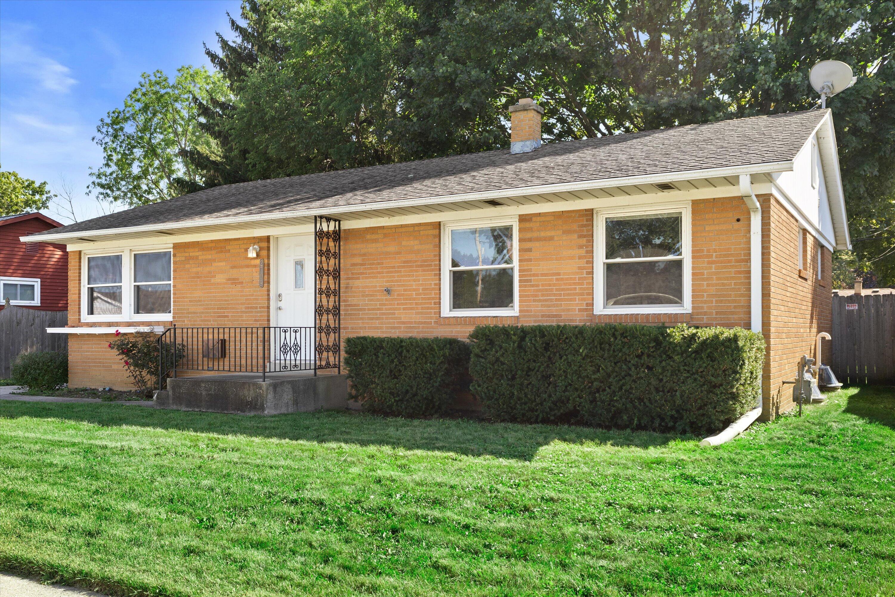 2709 Pinehurst Ave — photo