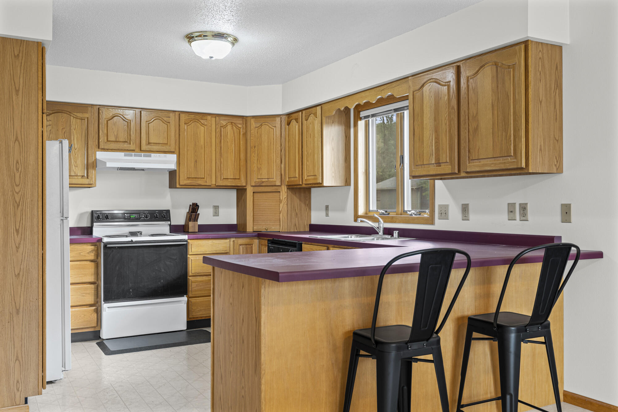 802 Laurel Pl E, Holmen, WI 54636 — photo 3