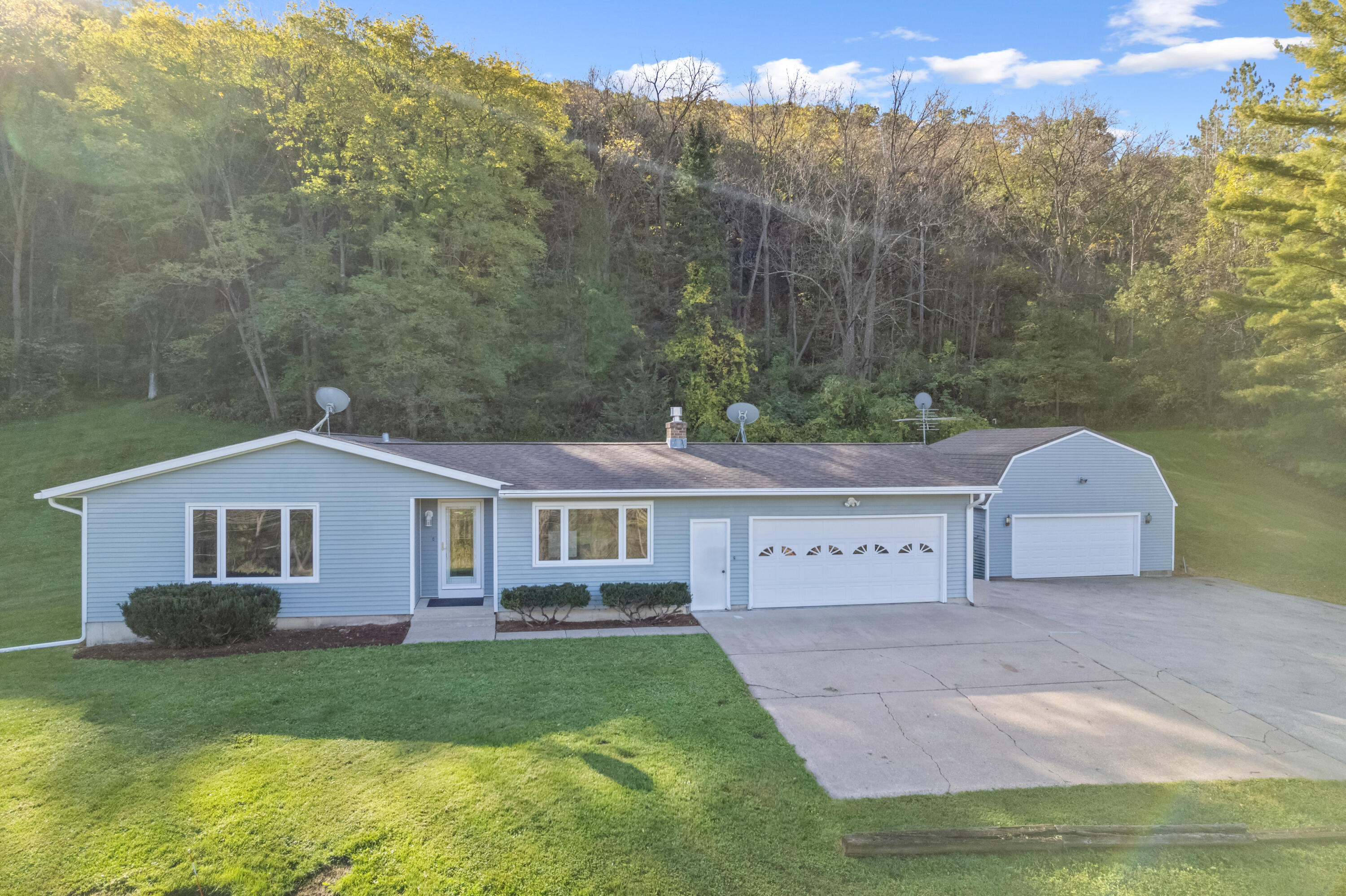 25434 County Rd 9 - — photo