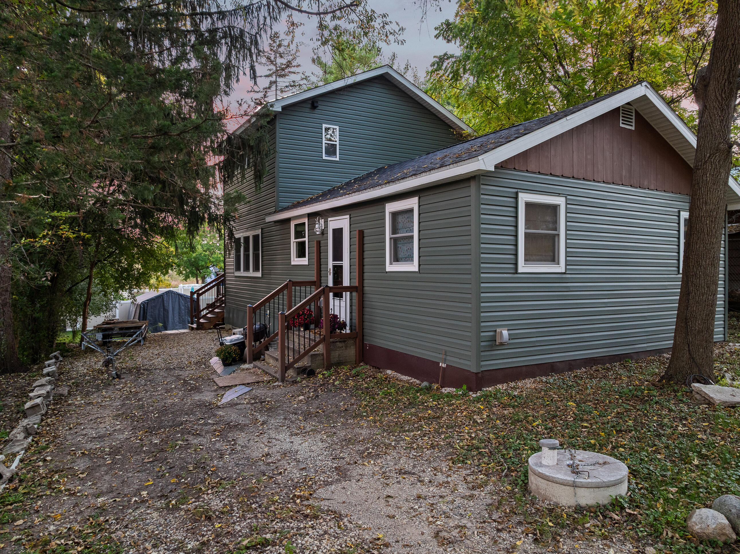 107 Bayview Rd, Delavan, WI 53191 — photo 2