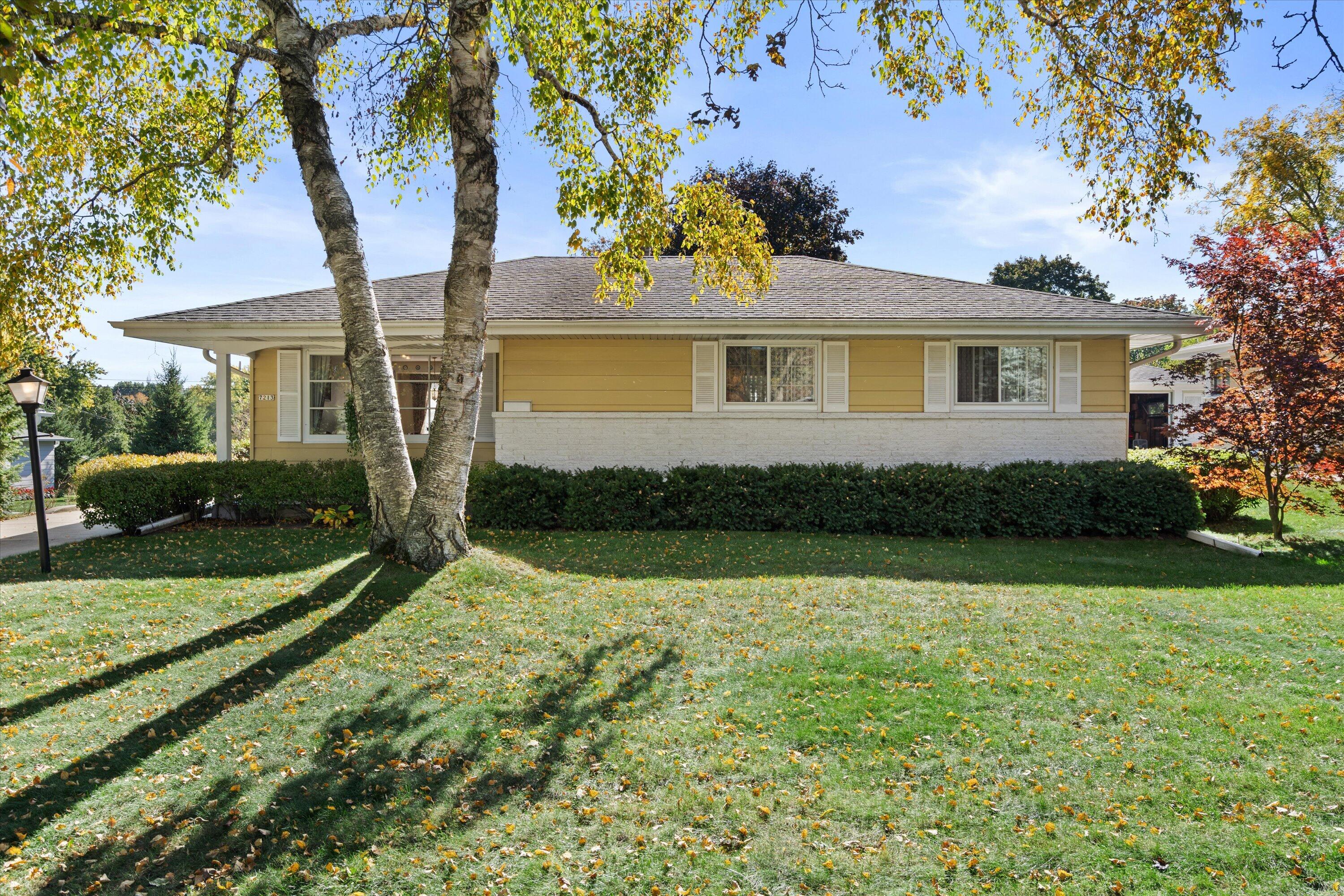 7213 Devonshire Ave, Greendale, WI 53129 — photo 3