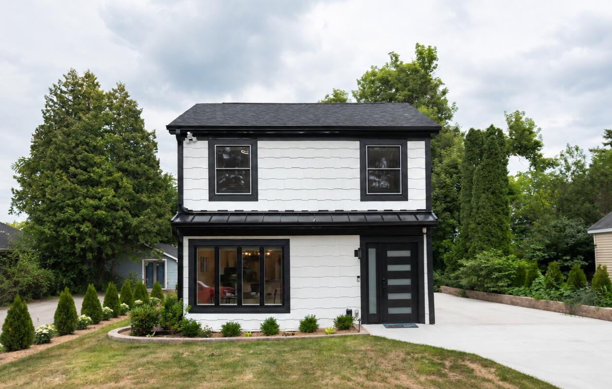 3159 E Barry Dr — photo