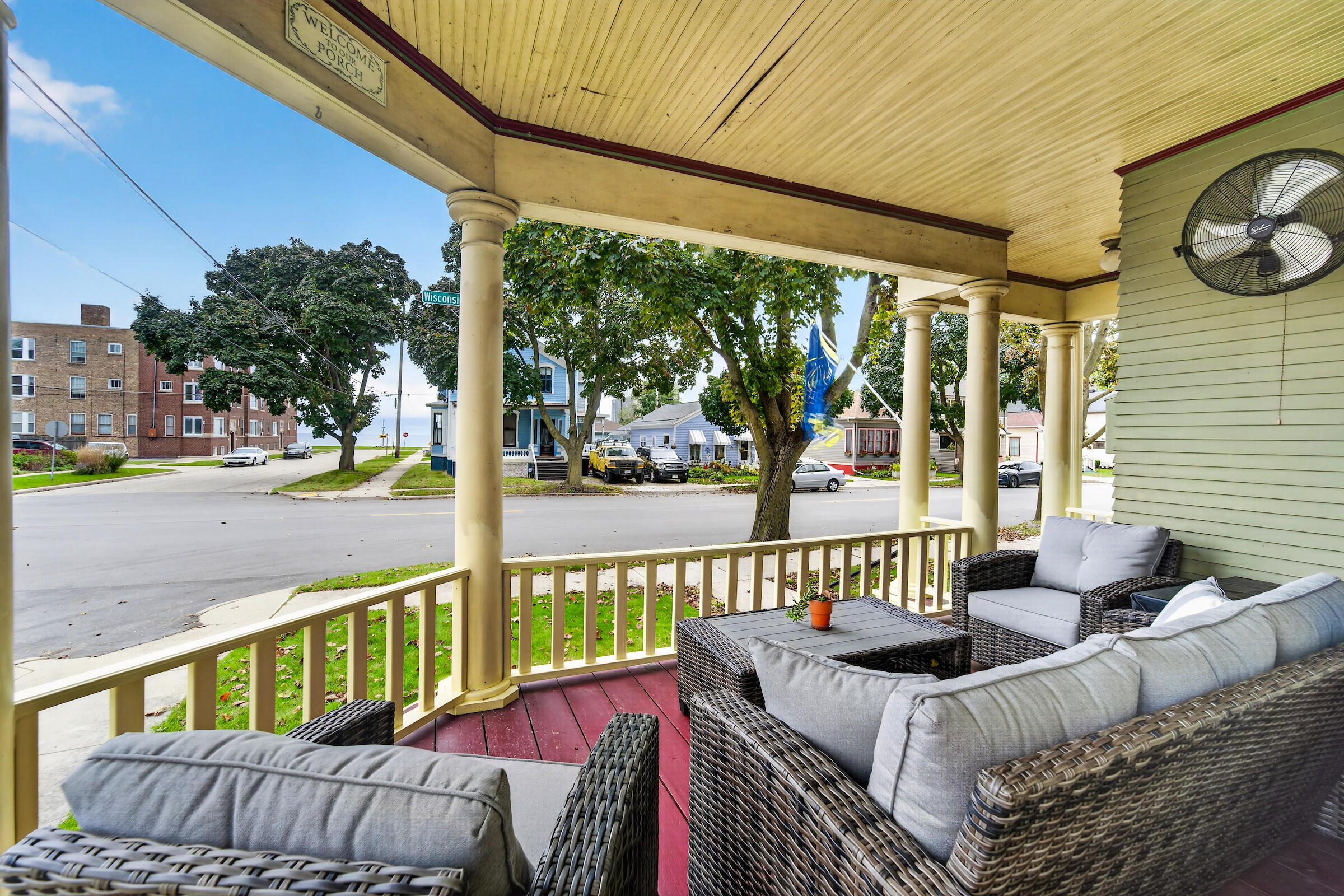 1502 Wisconsin Ave, Racine, WI 53403 — photo 2