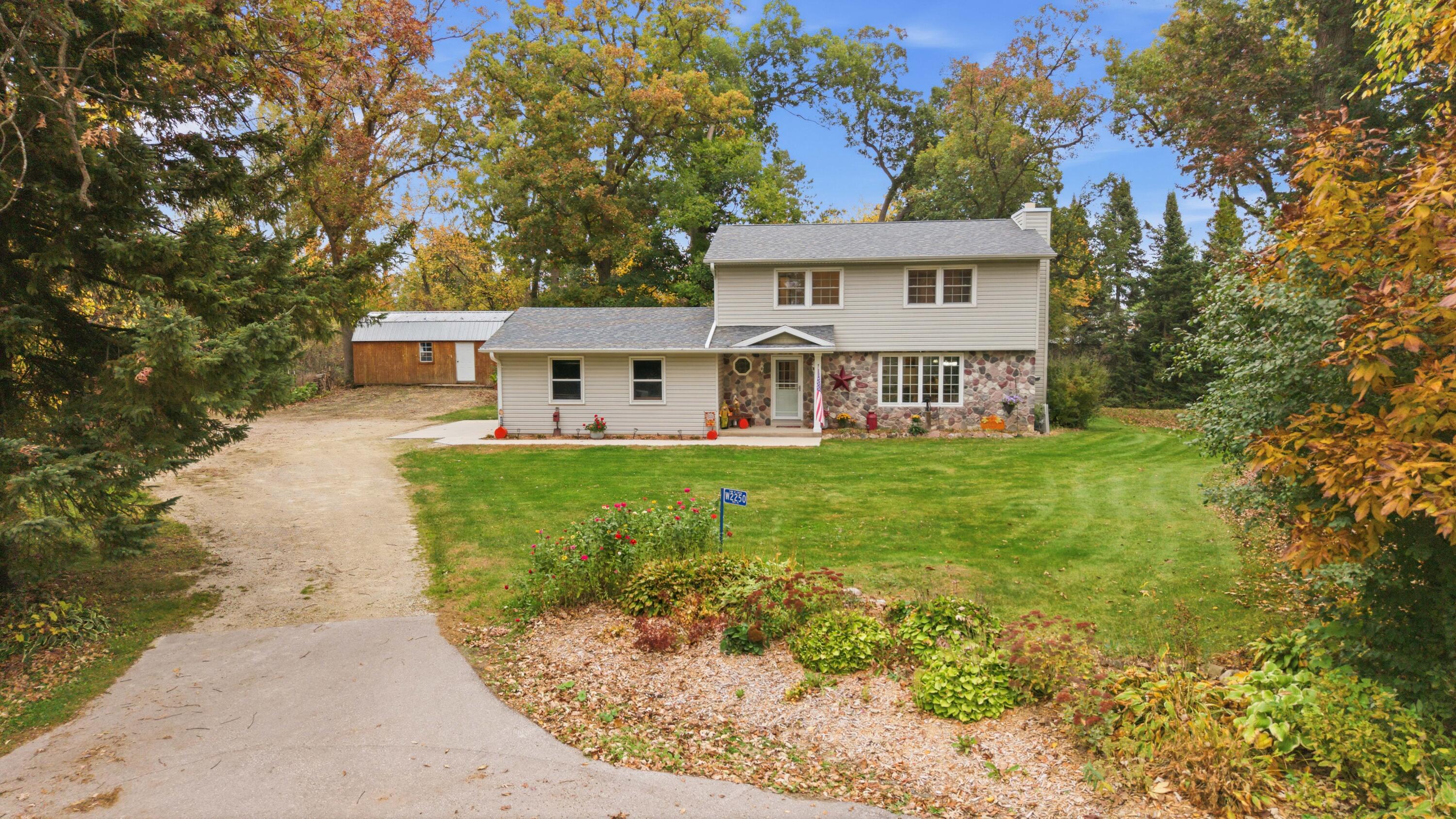 W2250 Amie Dr — photo