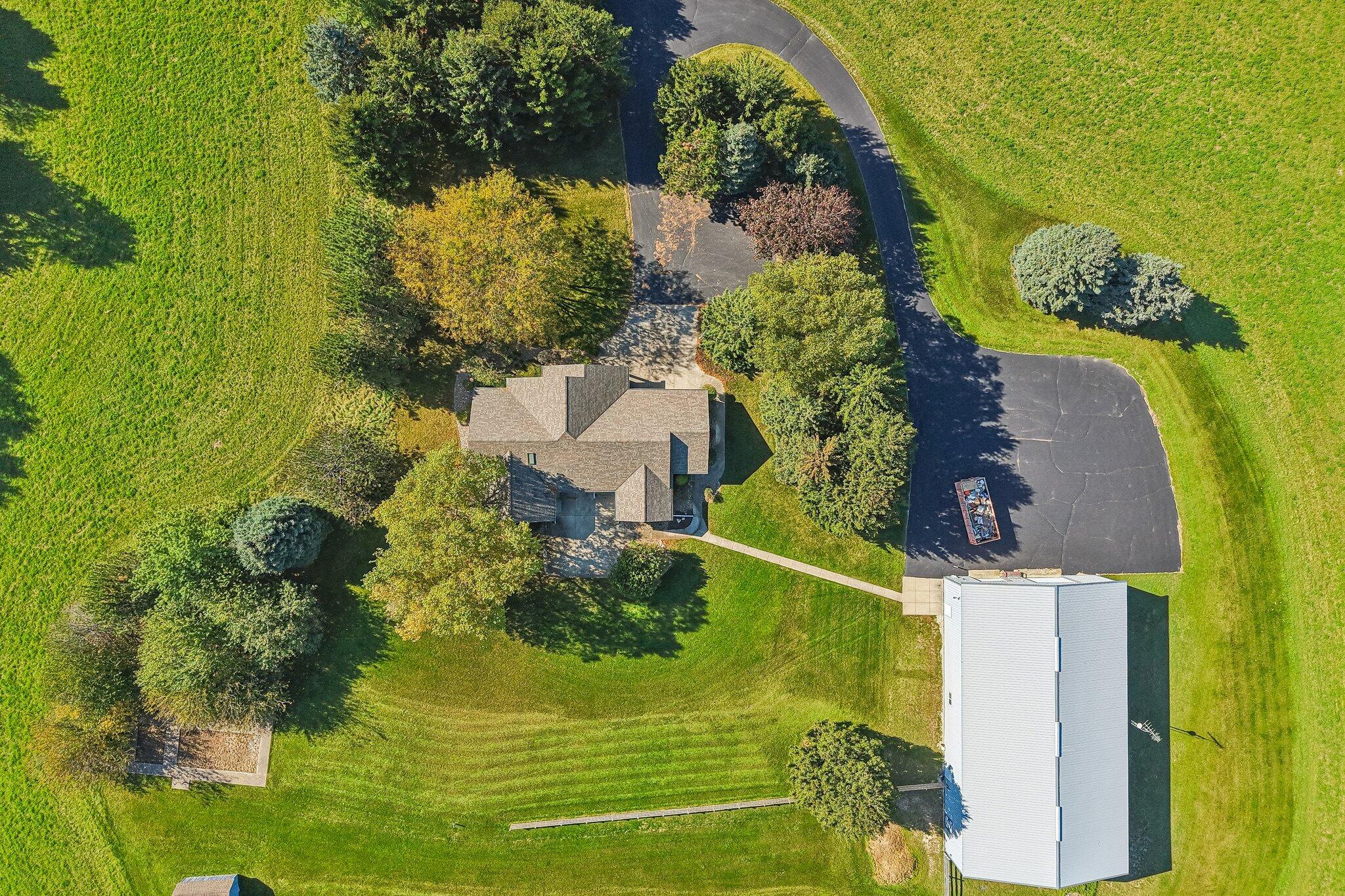 N7202 Hamms Rd, Spring Prairie, WI 53105 — photo 2