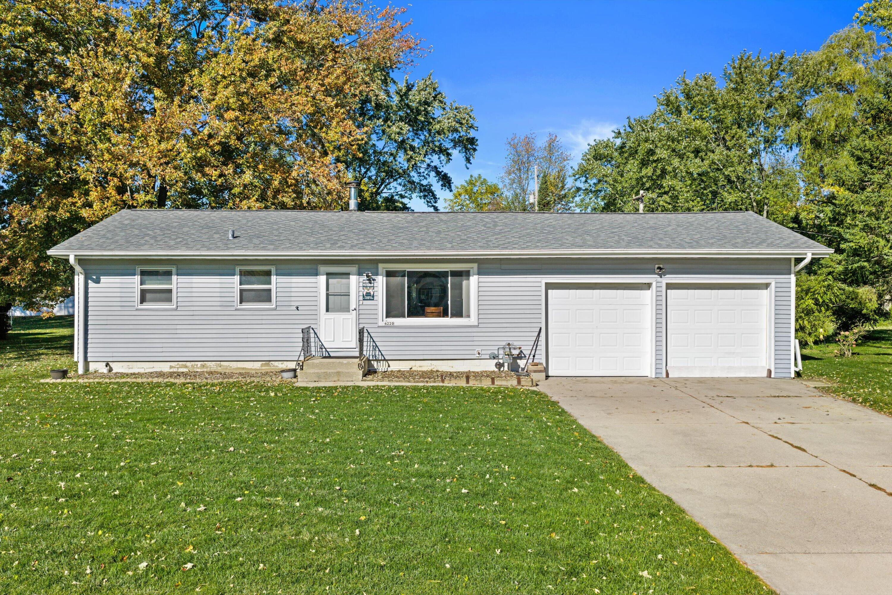 4220 E Alton Rd — photo