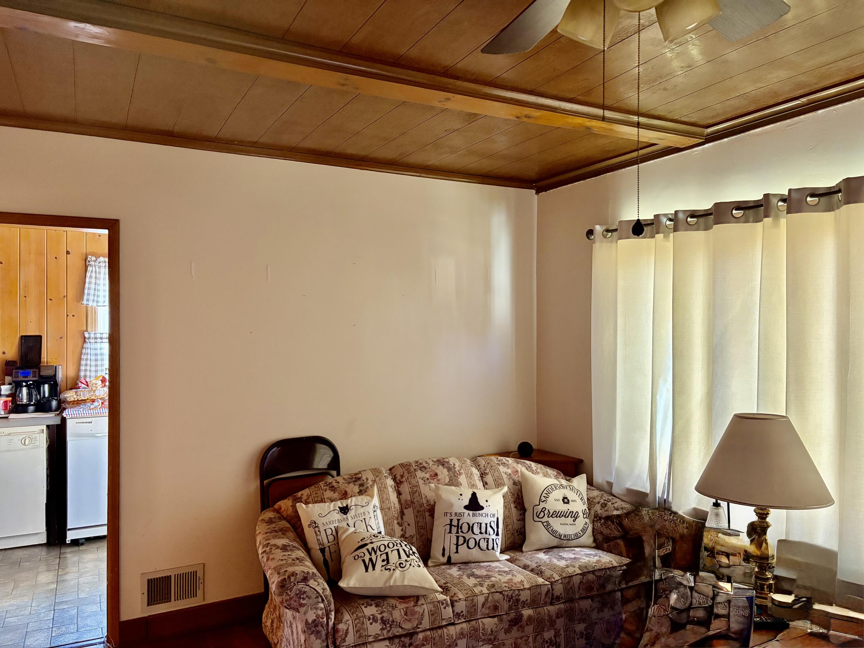 2015 34th St, Two Rivers, WI 54241 — photo 3