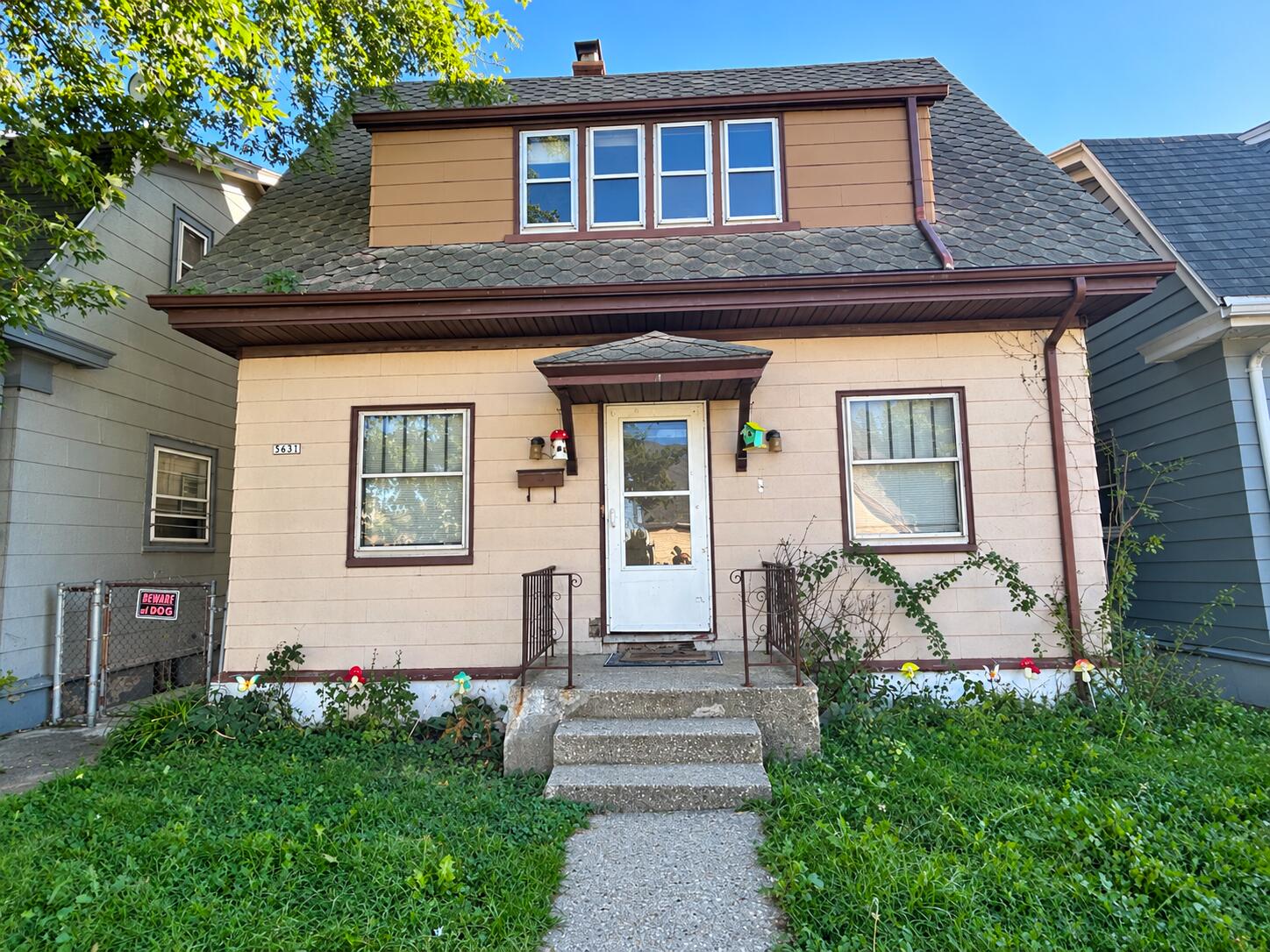 3631 W Greenfield Ave — photo
