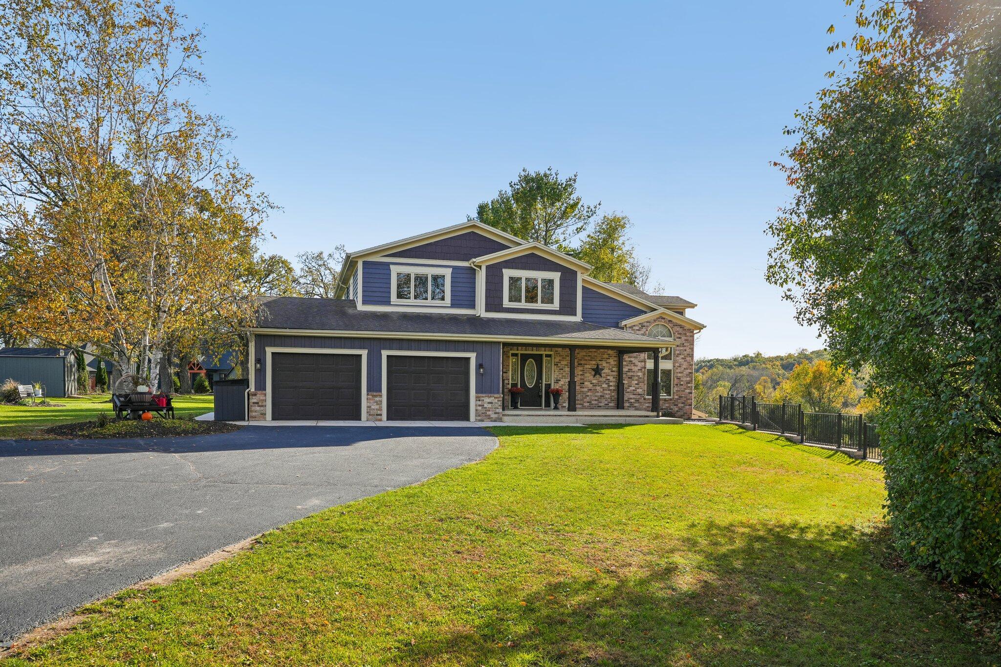 W323S6675 Whitetail Meadows Dr — photo