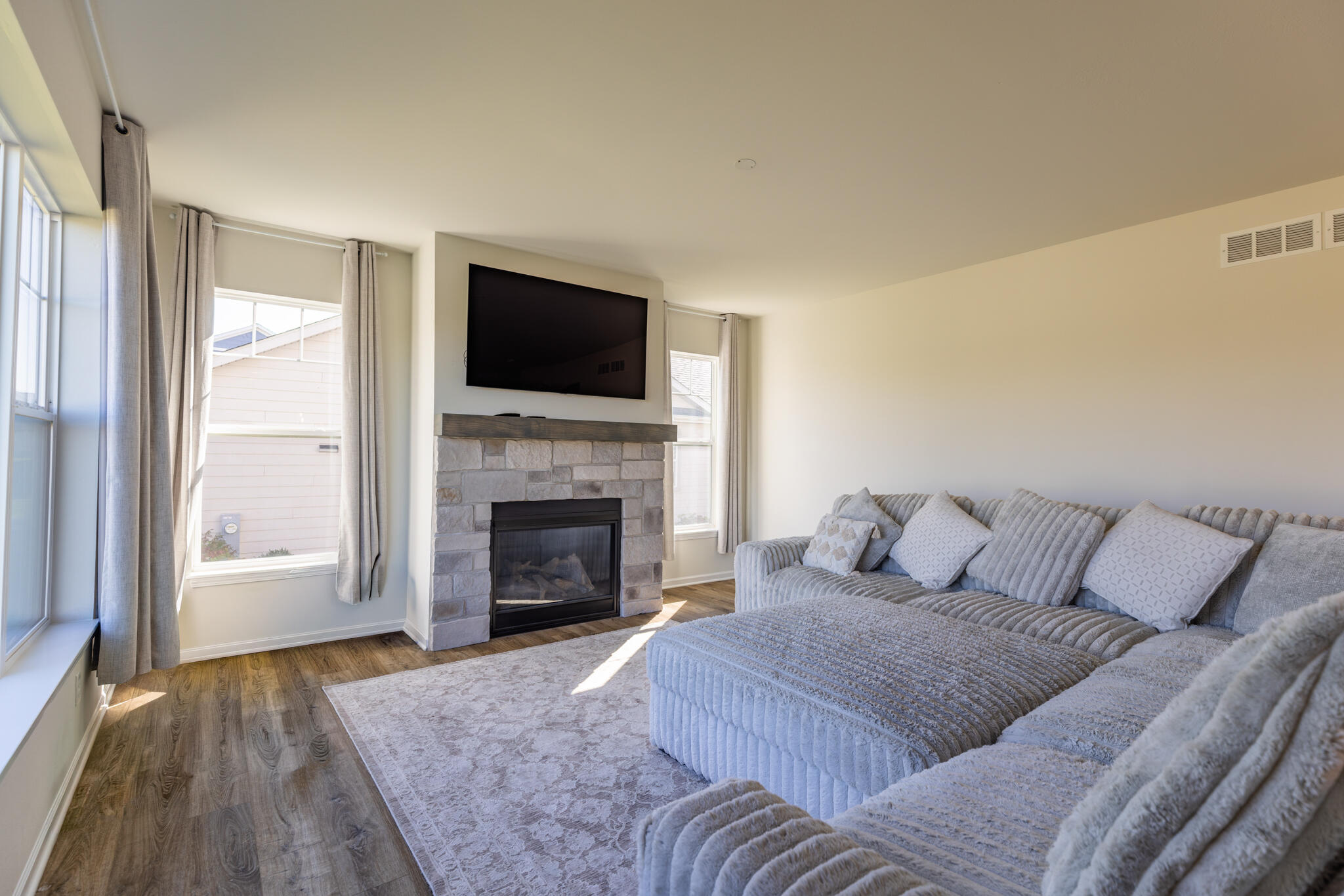 8093 Ridgeway Ct, Pleasant Prairie, WI 53158 — photo 3