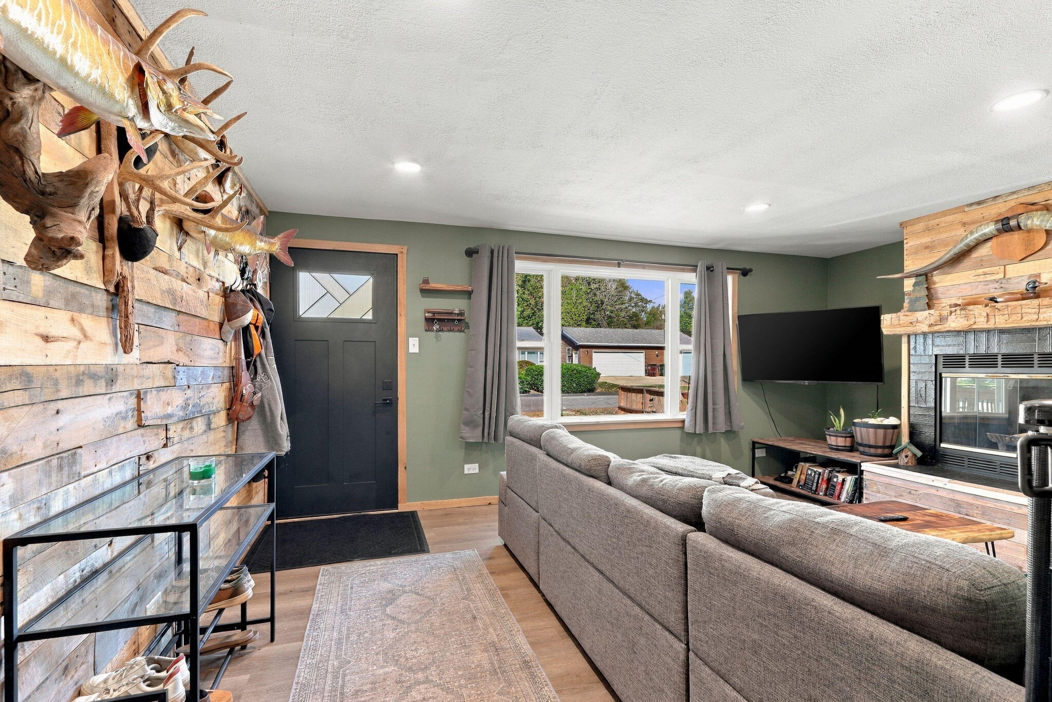 W1353 Chestnut Rd, Bloomfield, WI 53128 — photo 3