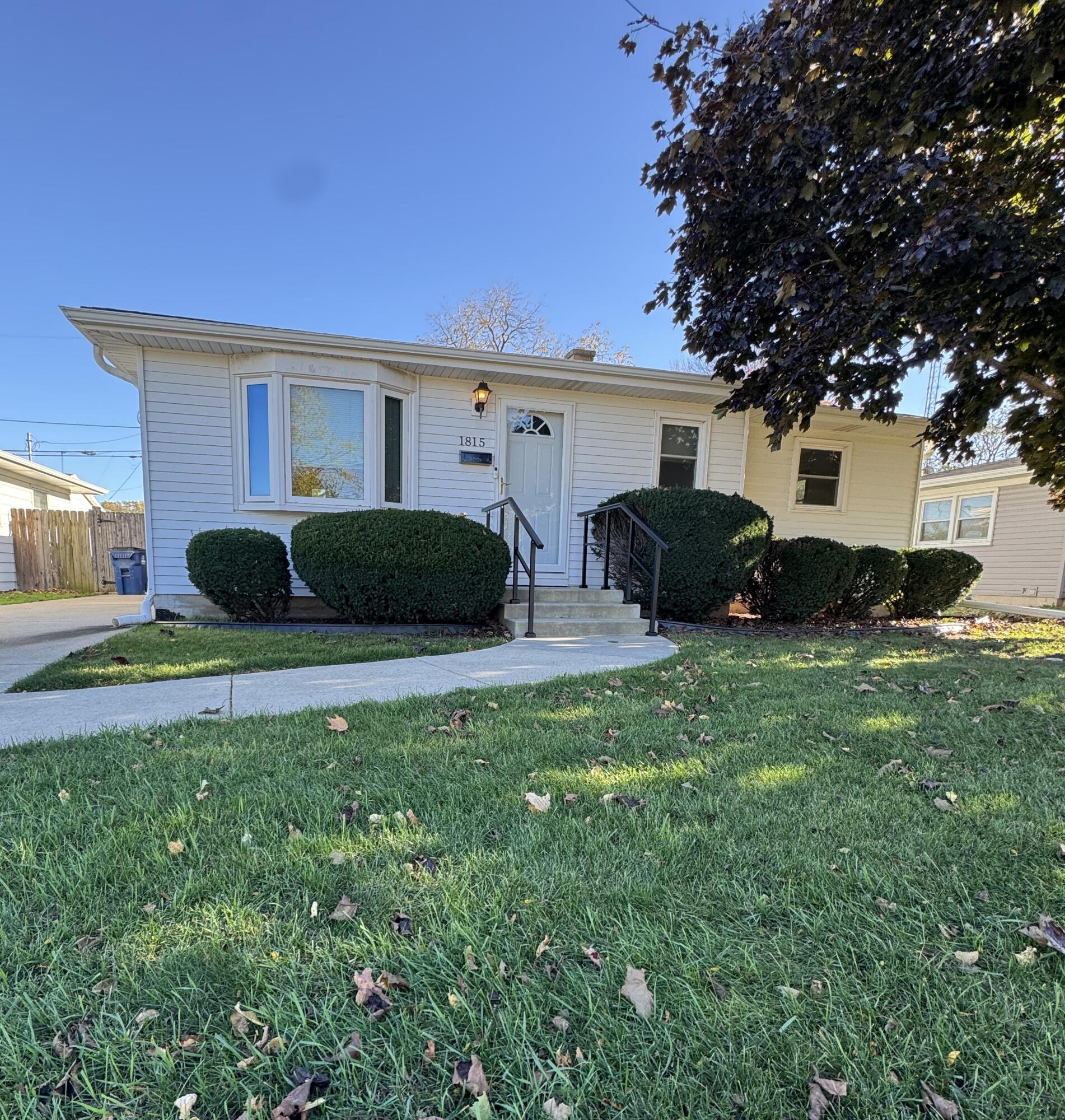 1815 Jupiter Ave, Racine, WI 53404 — photo 3