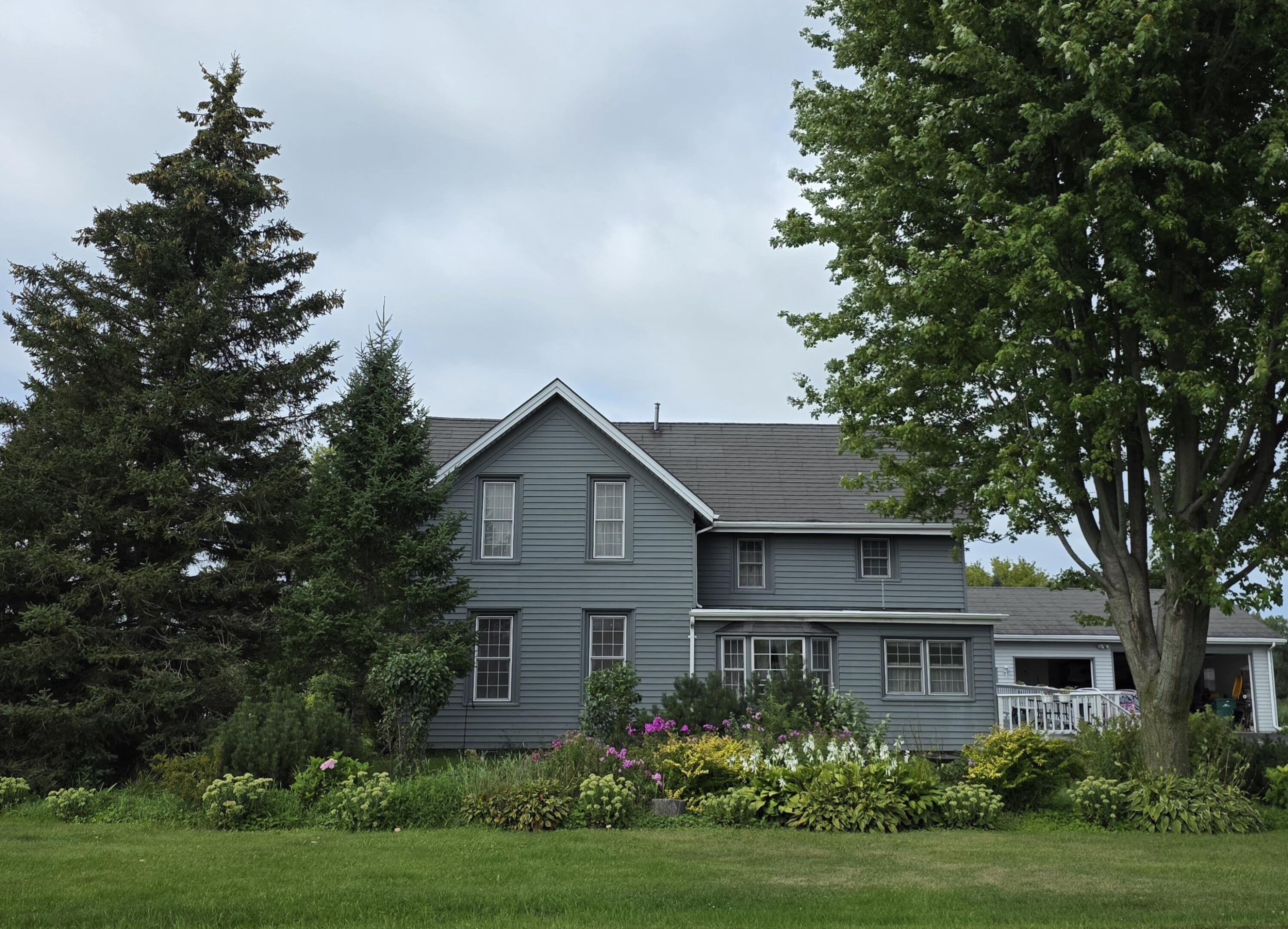 6896 Arthur Rd — photo
