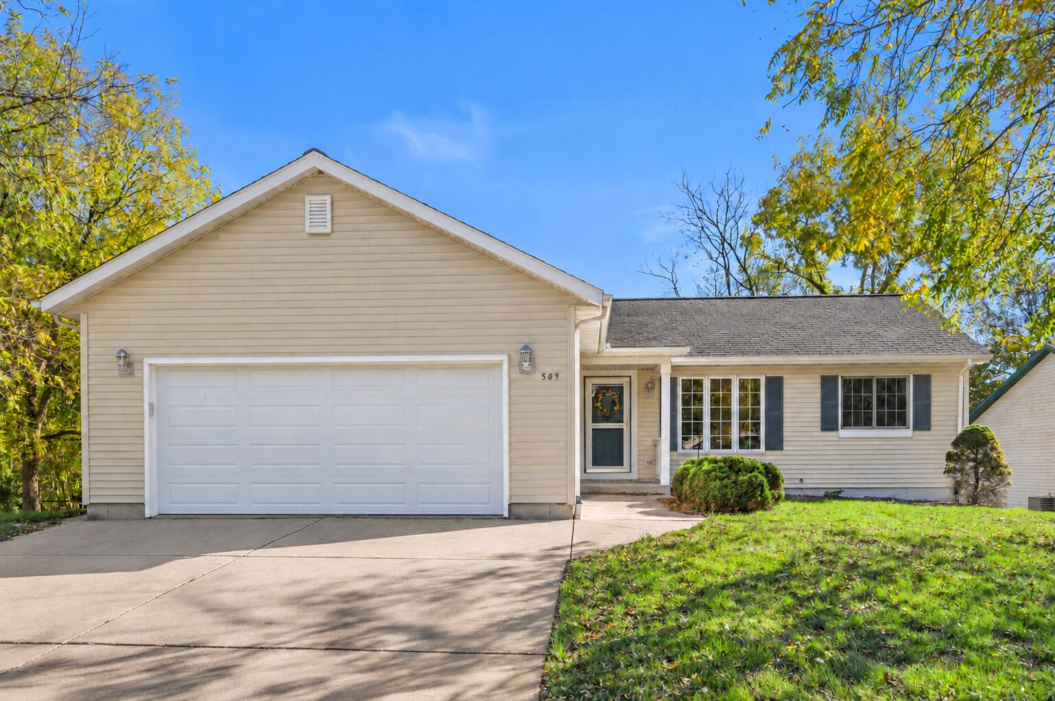 509 N University Dr — photo