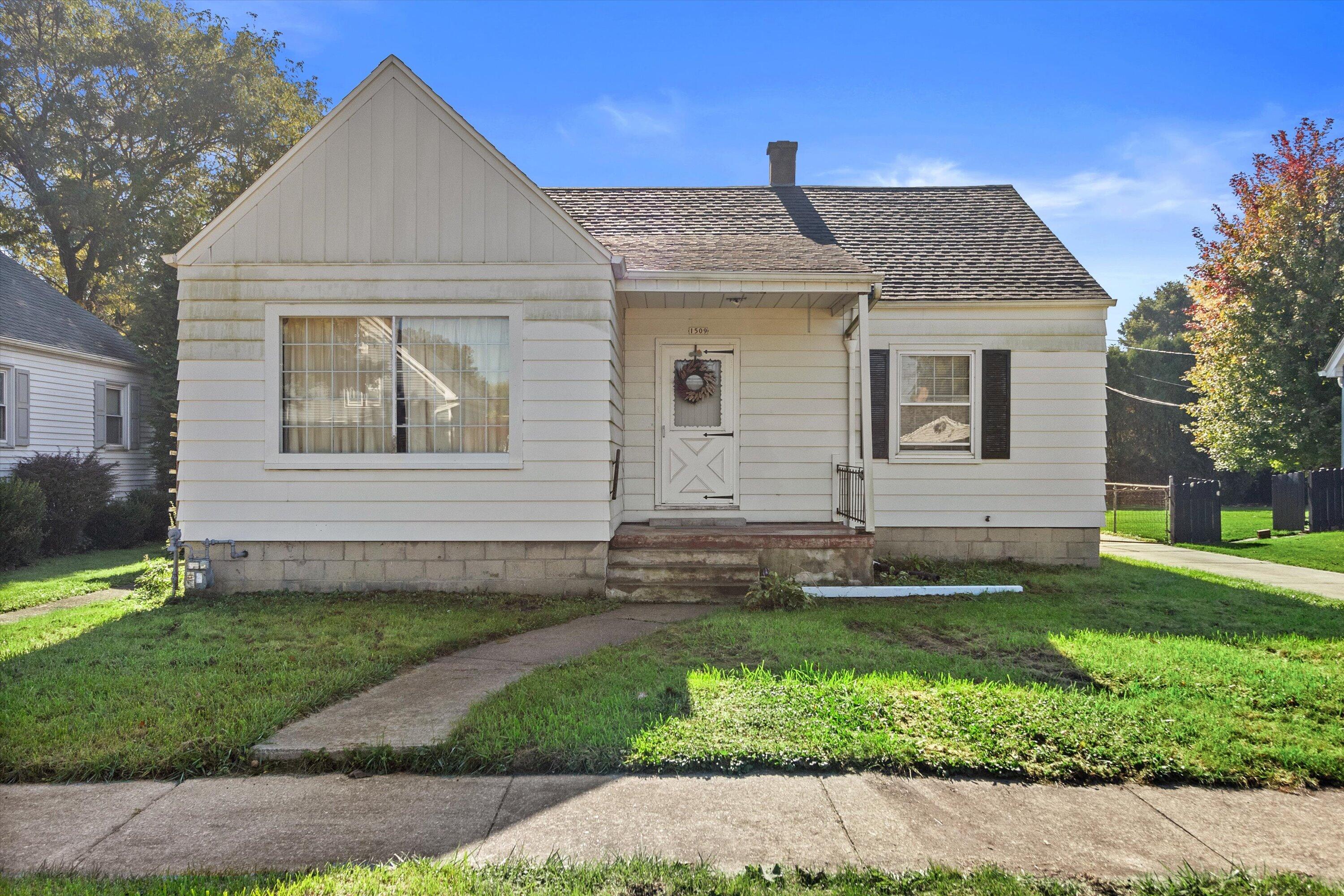 1509 Plainfield Ave — photo