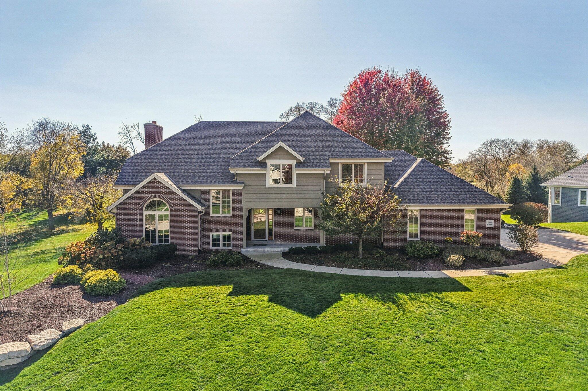N66W38261 Deer Creek Ct — photo