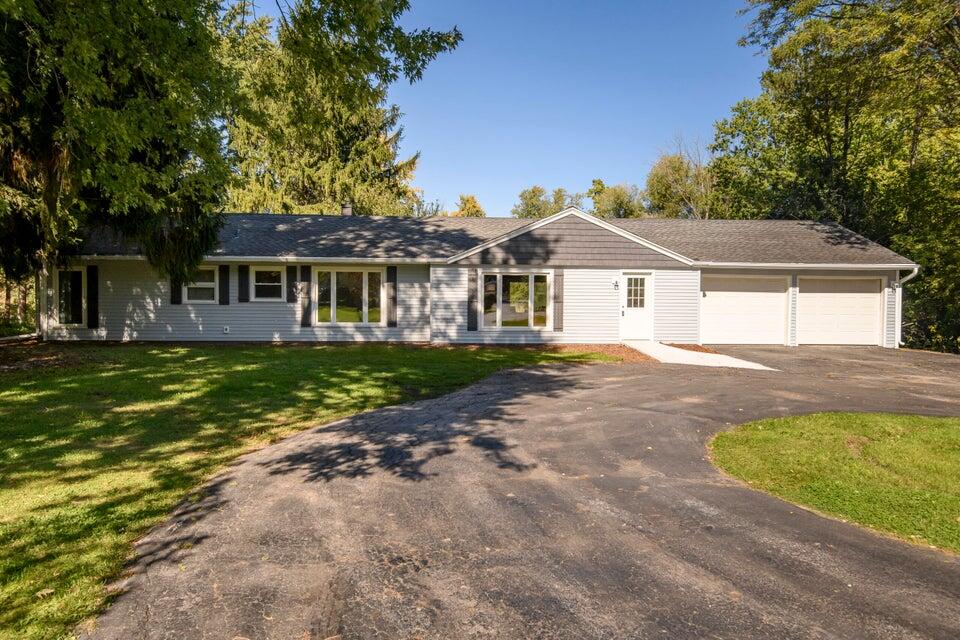 1428 W Fiesta Ln — photo