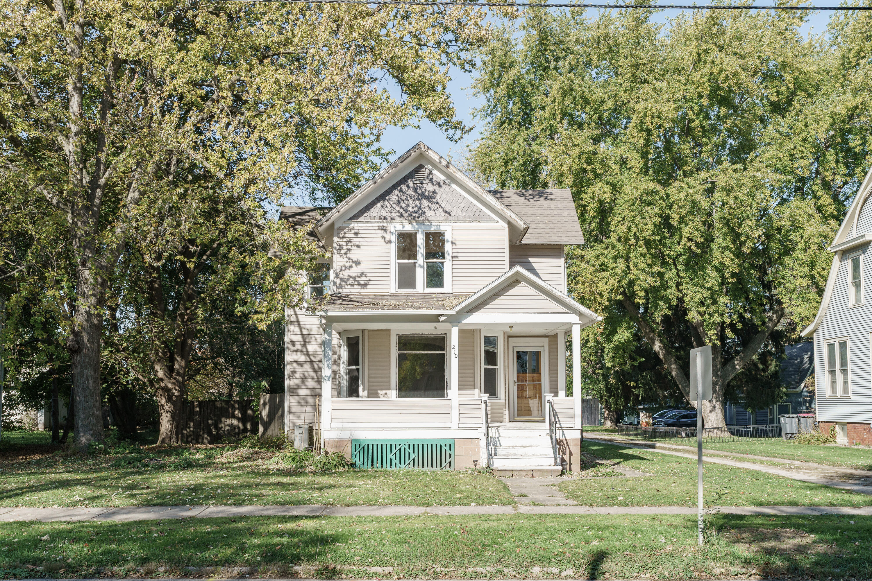 210 N Main St, Reeseville, WI 53579 — photo 2