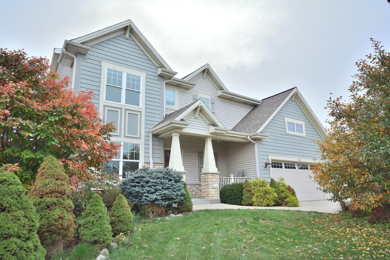1320 Prairie Creek Blvd — photo