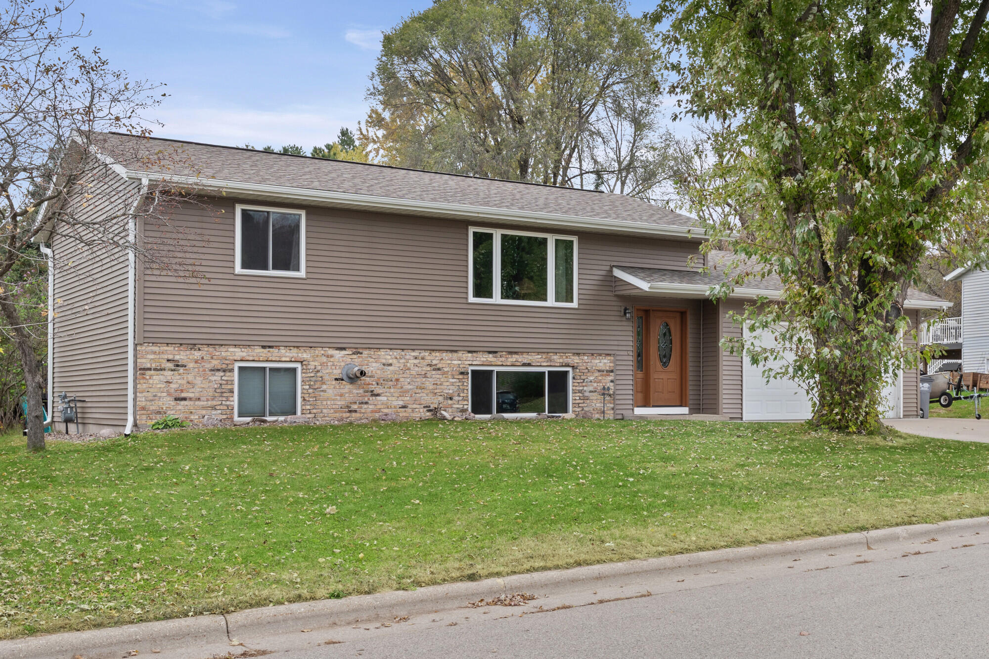 601 Evergreen Dr — photo