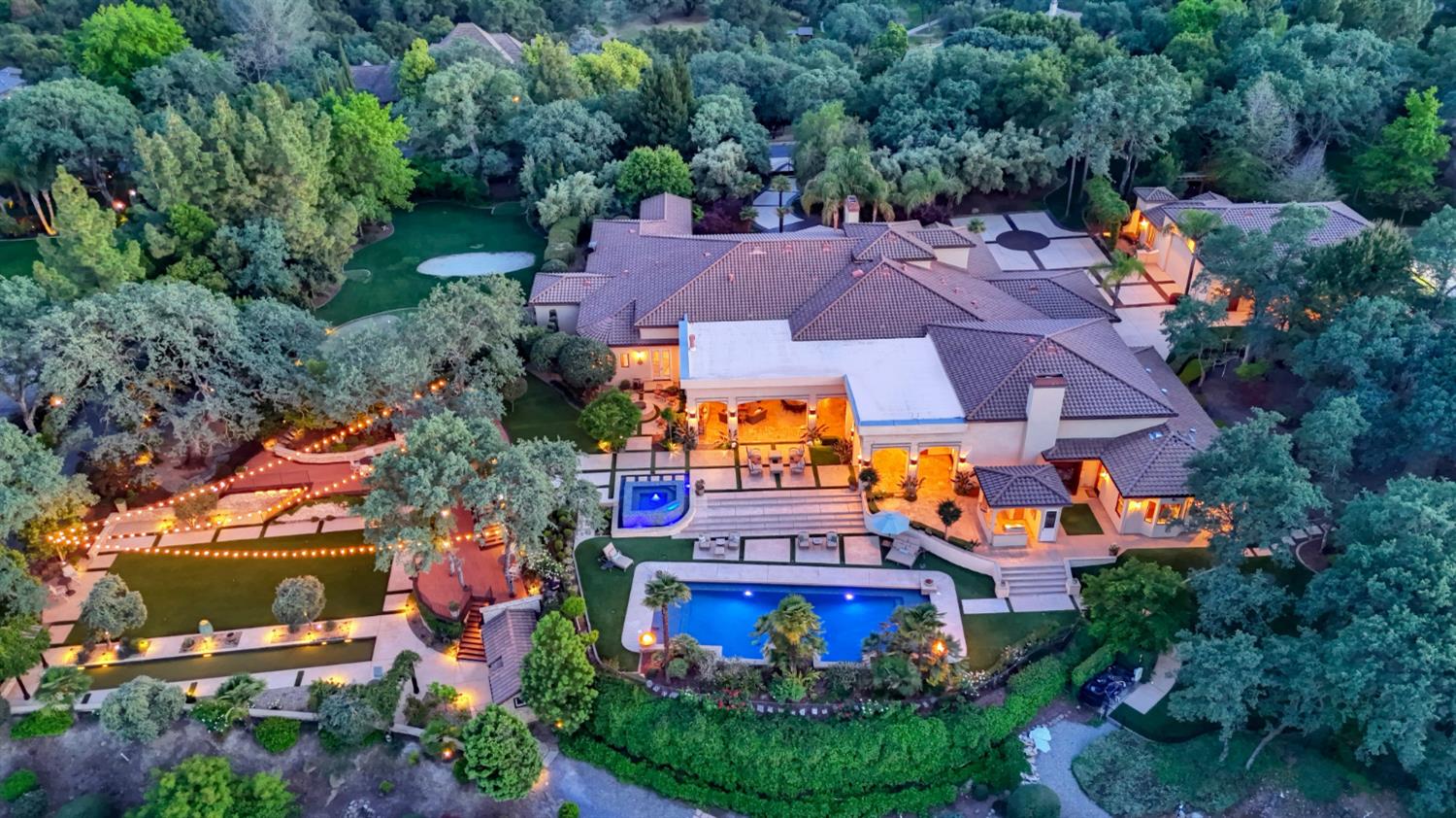 5687 Ridge Park Drive — photo