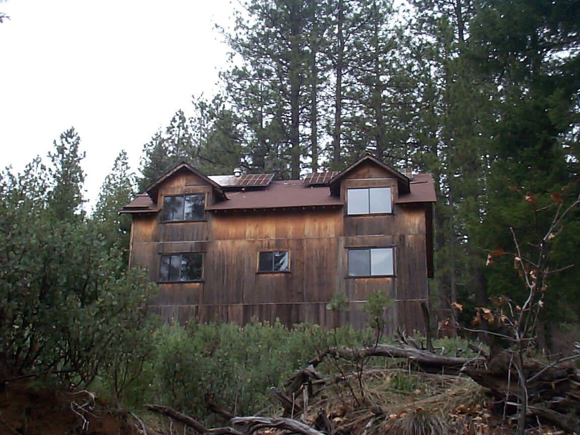 20550 Grizzly Creek Road — photo