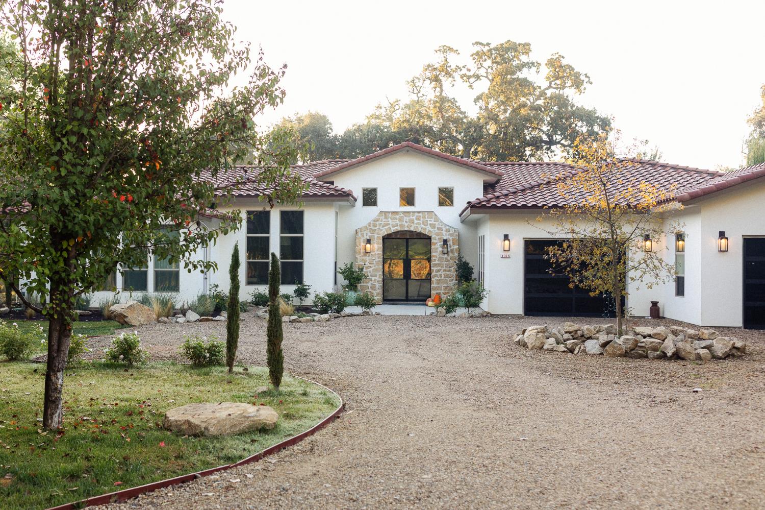1316 Trails Way — photo