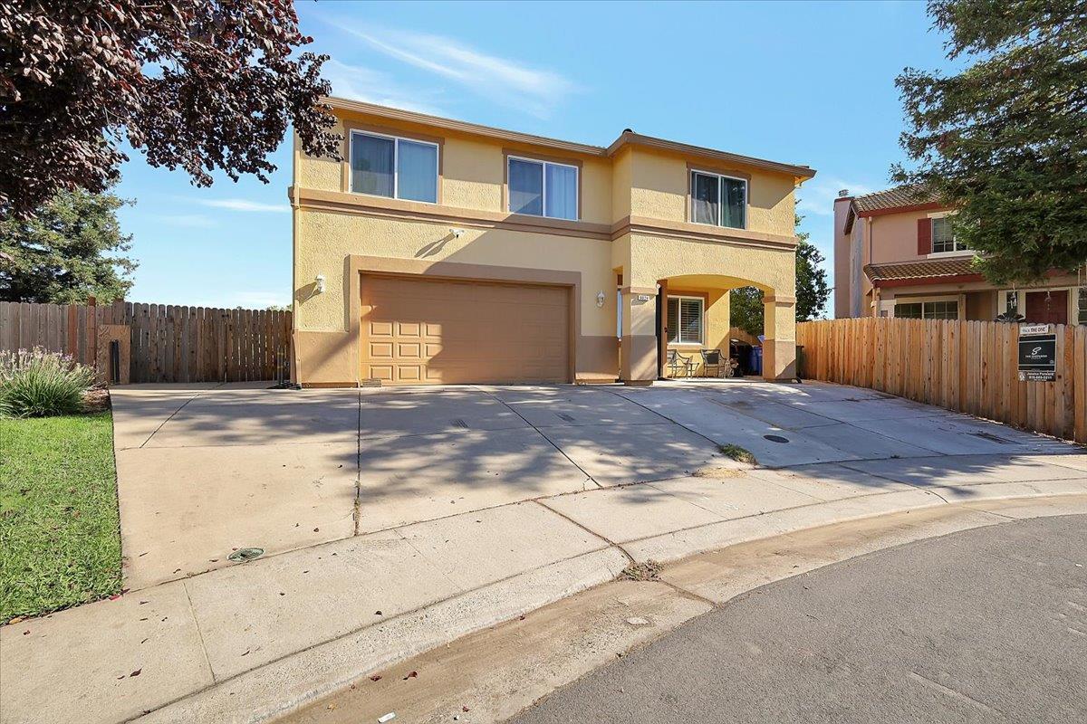 6024 Deepdale Way — photo