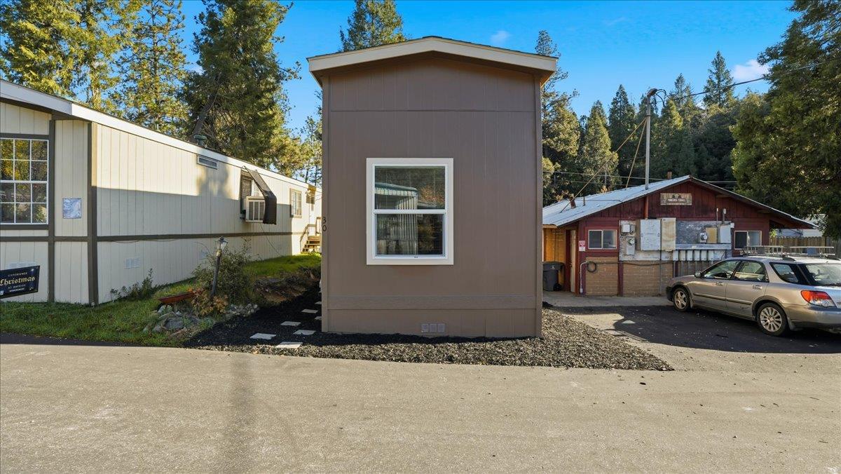 135 Ponderosa Way 30 — photo