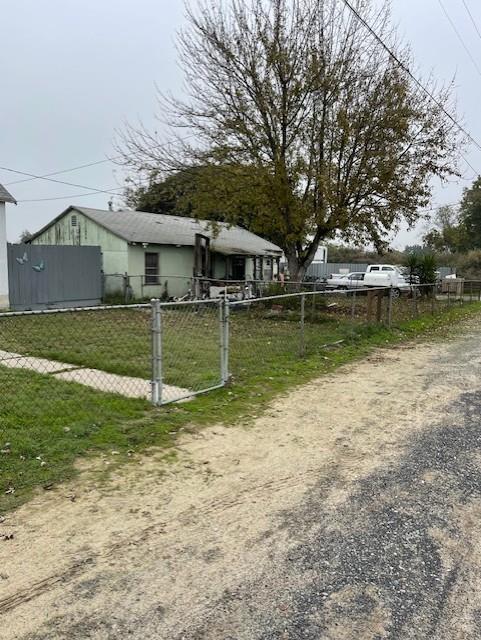 209 Clausen Road — photo